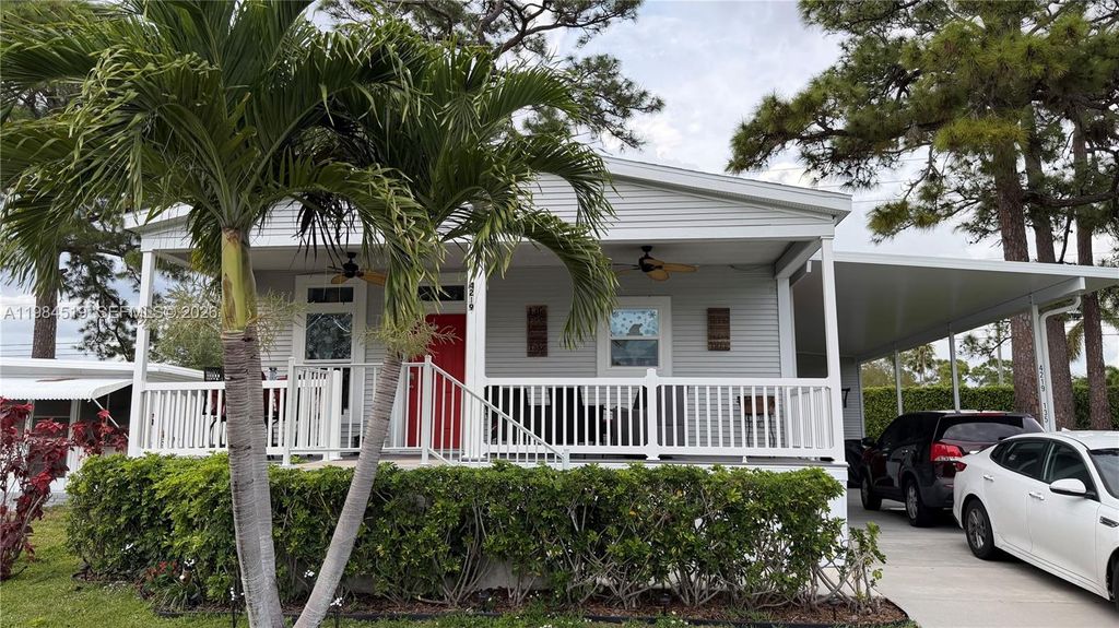 Photo of 4219 Royal Manor Blvd #HOUSE, Boynton Beach, FL 33436 (MLS # A11984519)