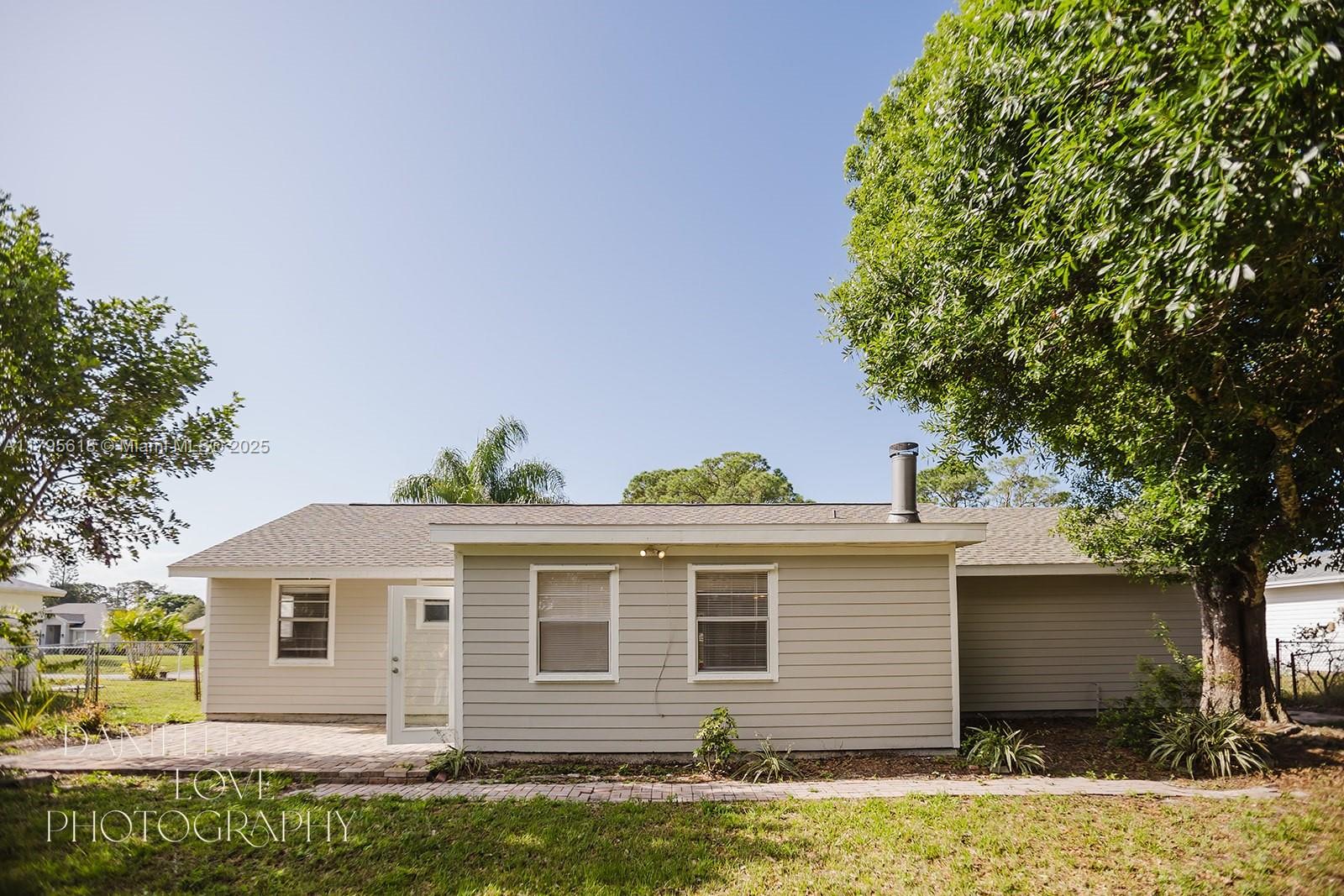 PORT ST LUCIE SECTION 25 - Residential