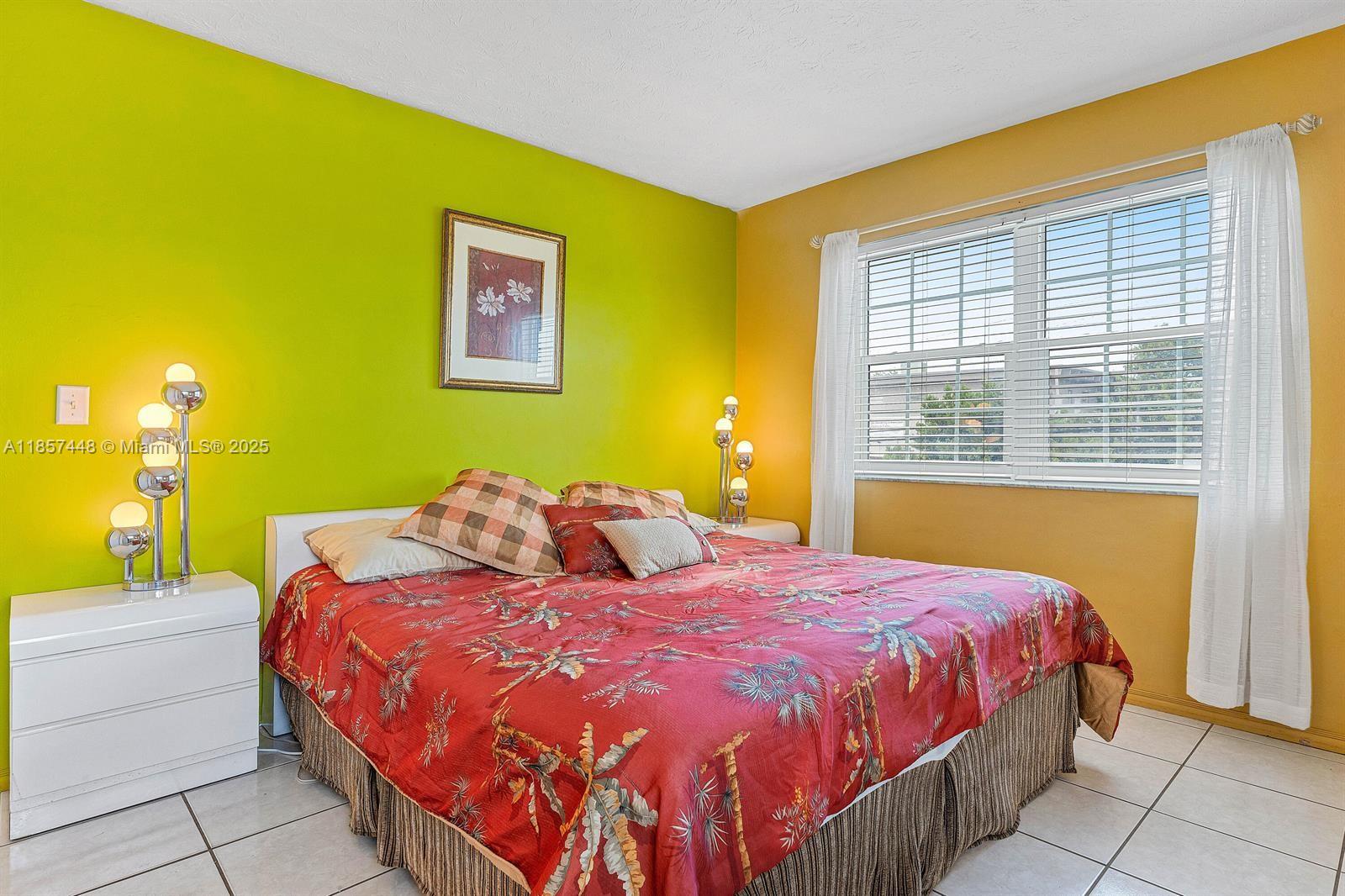 POMPANO PLACE CONDO - Residential Lease