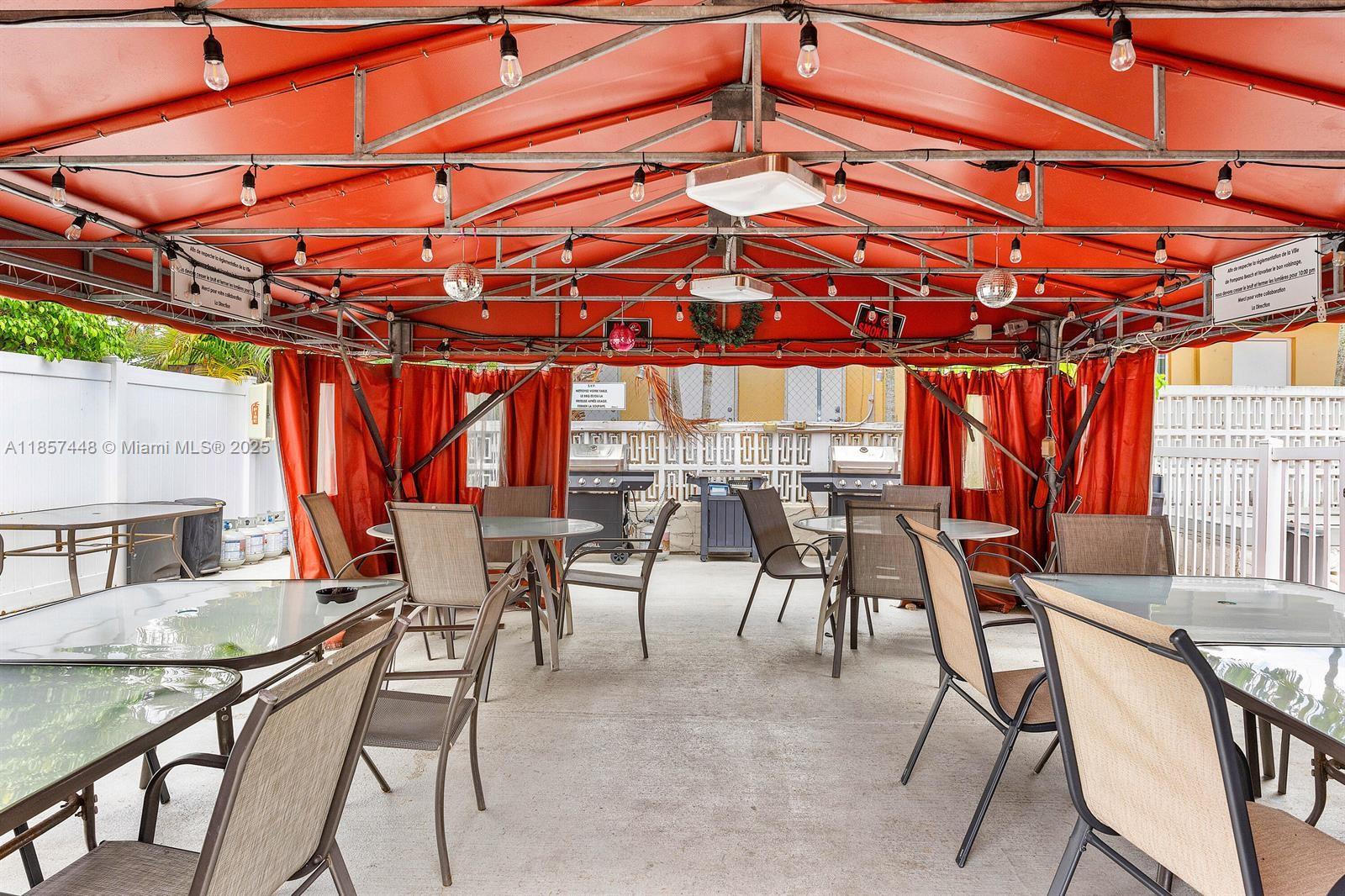 POMPANO PLACE CONDO - Residential Lease