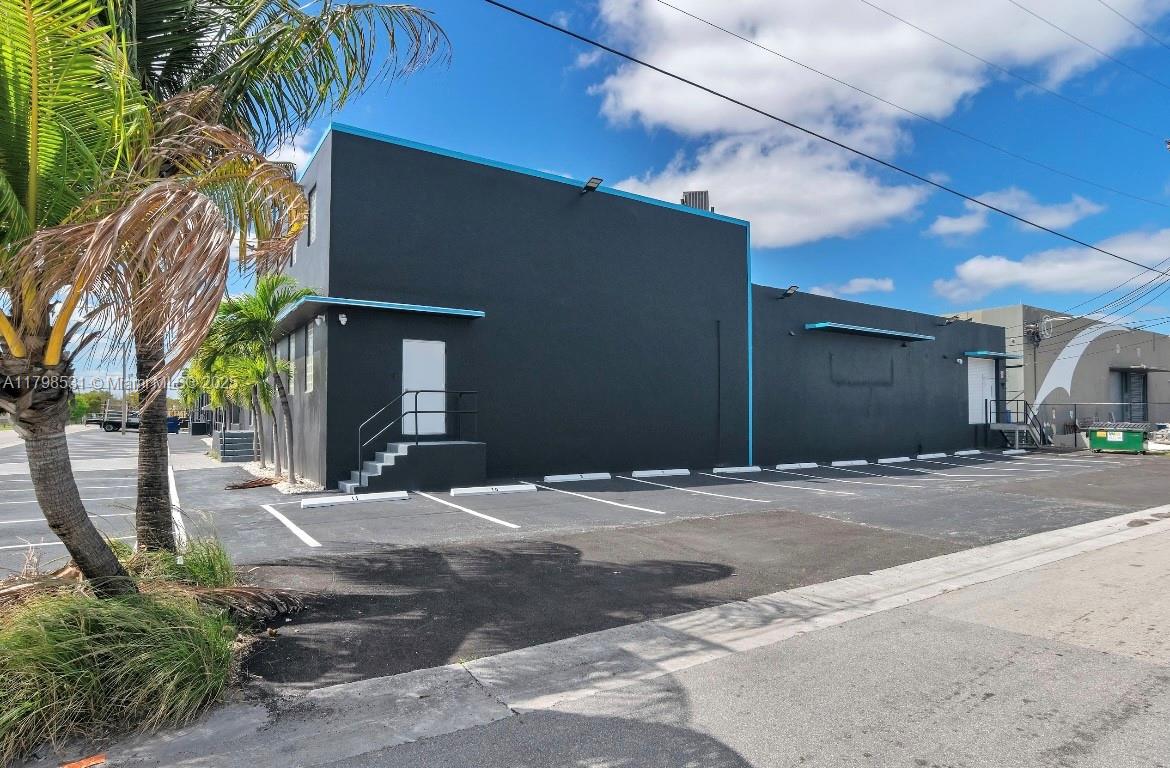 2901 NW 34th St