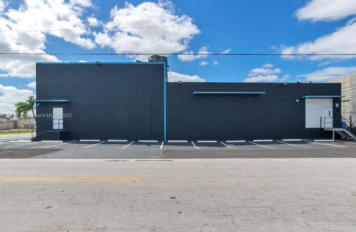 2901 NW 34th St