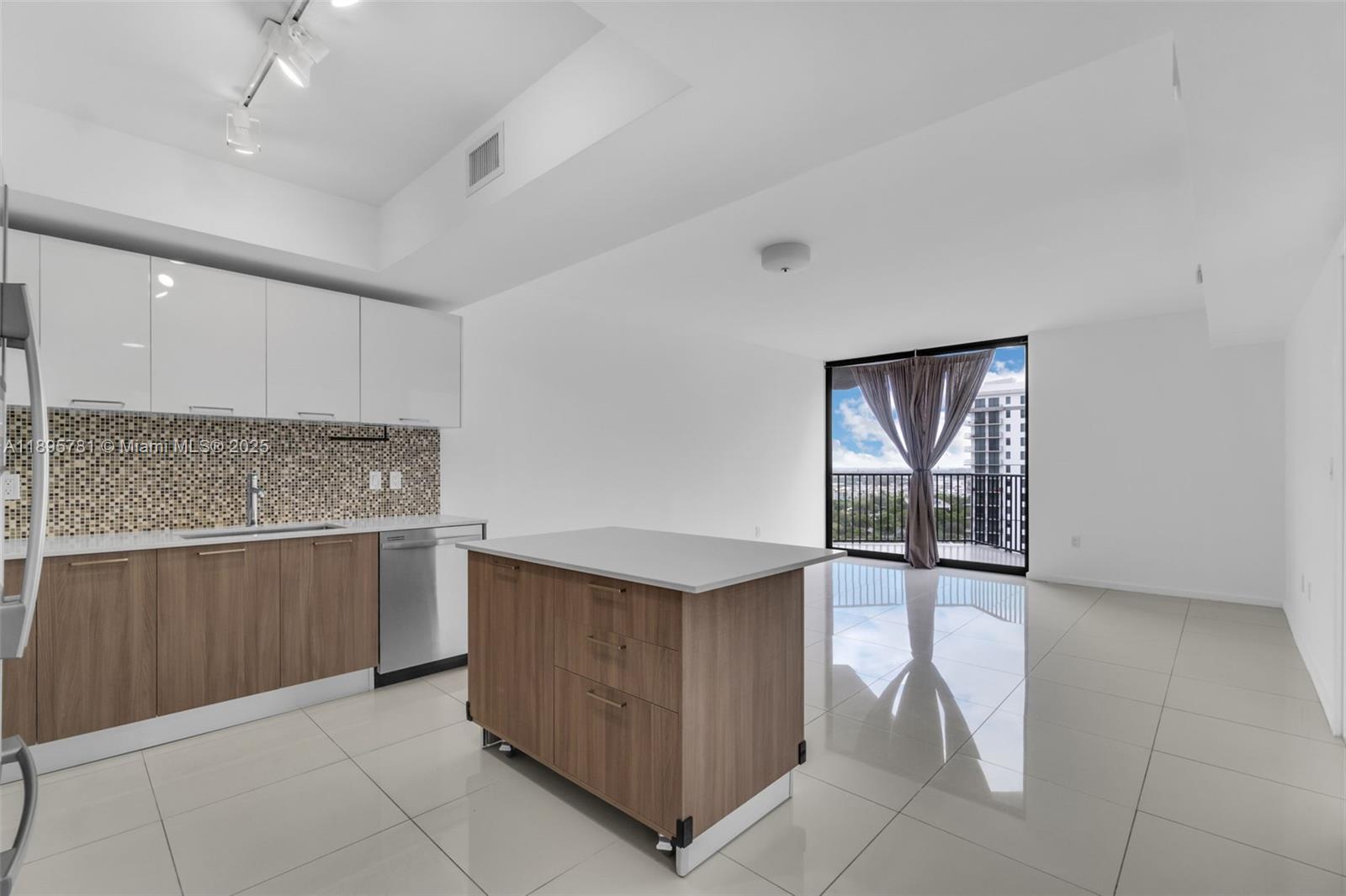 5252 PASEO CONDO - Residential