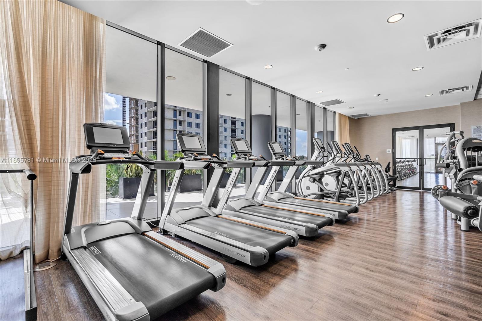 5252 PASEO CONDO - Residential