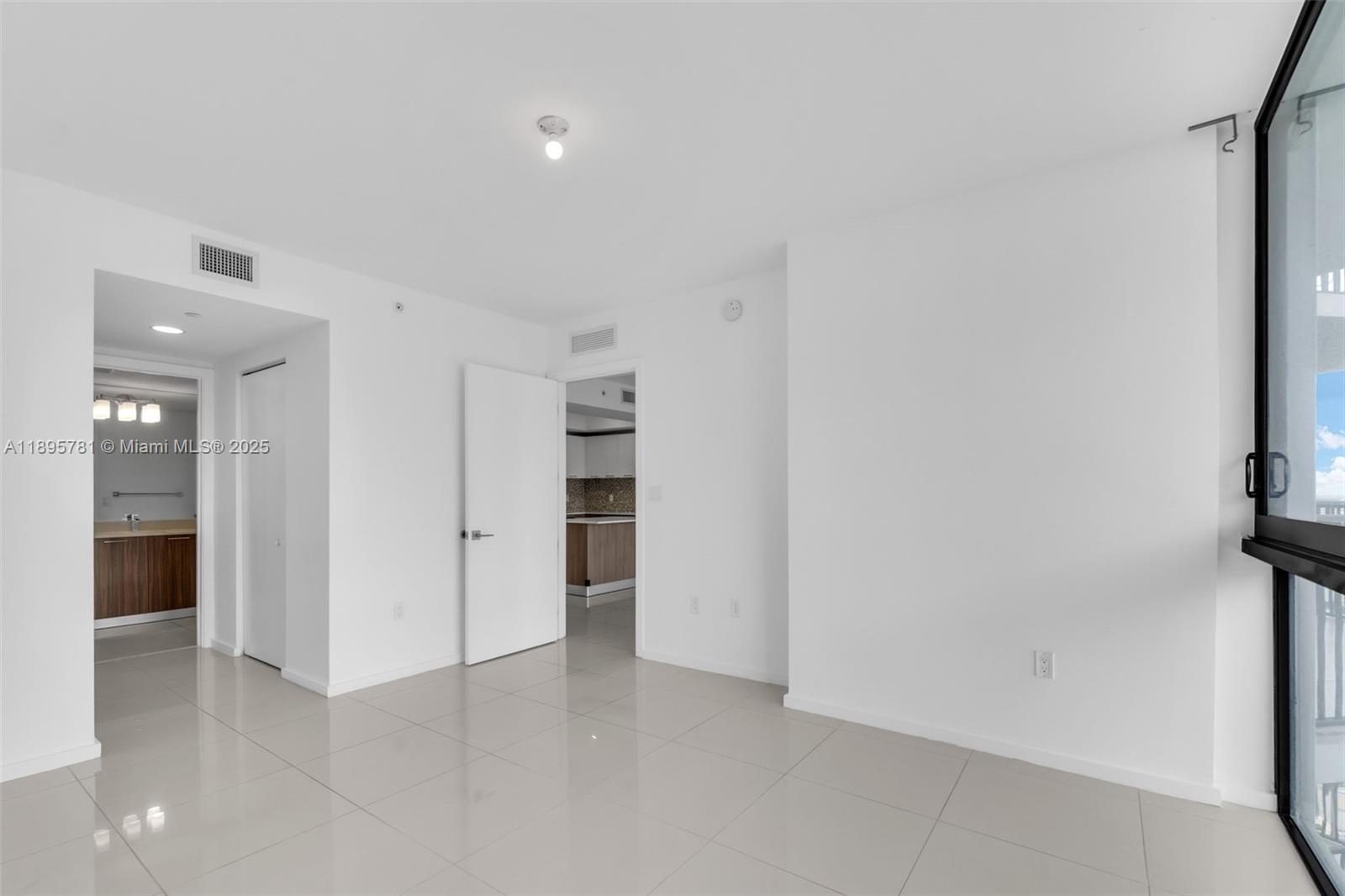 5252 PASEO CONDO - Residential