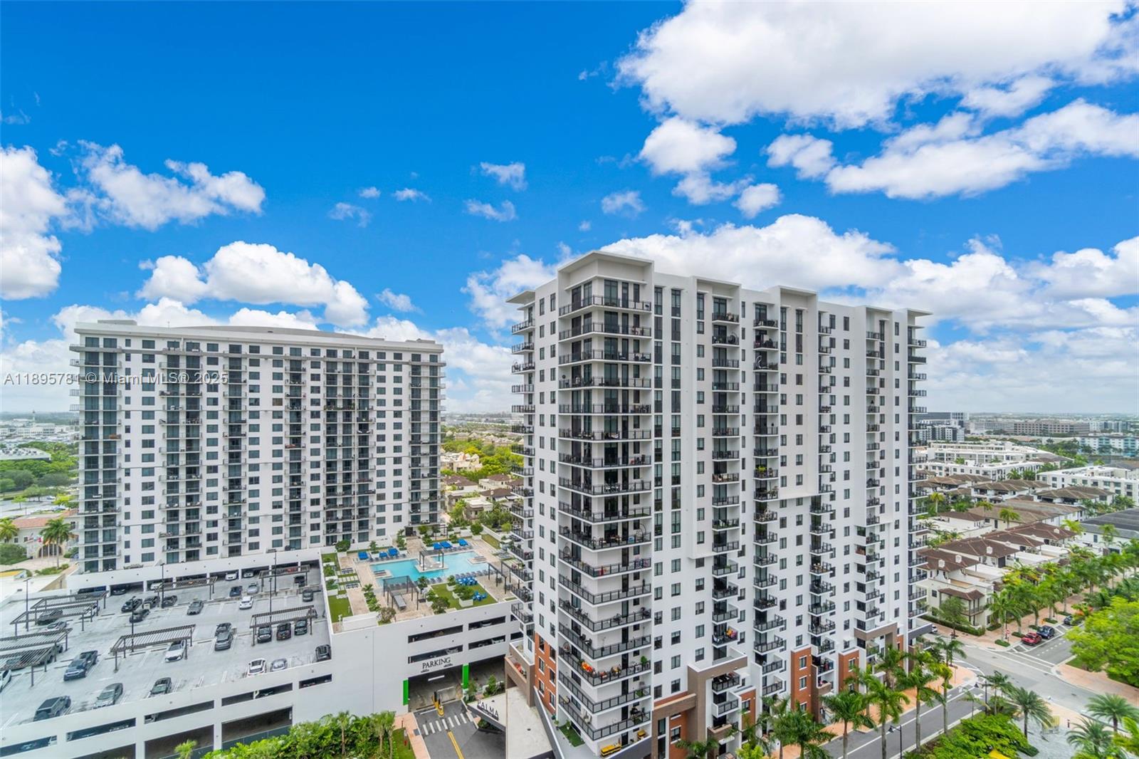 5252 PASEO CONDO - Residential