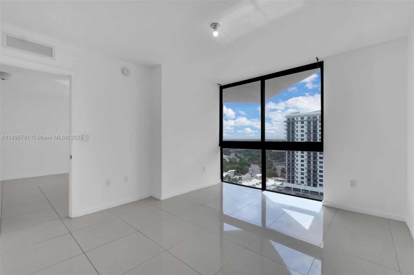 5252 PASEO CONDO - Residential