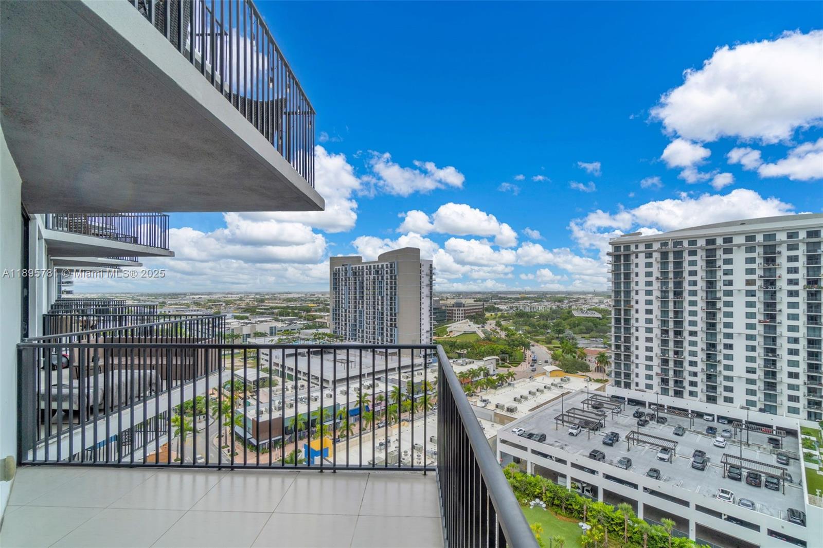 5252 PASEO CONDO - Residential