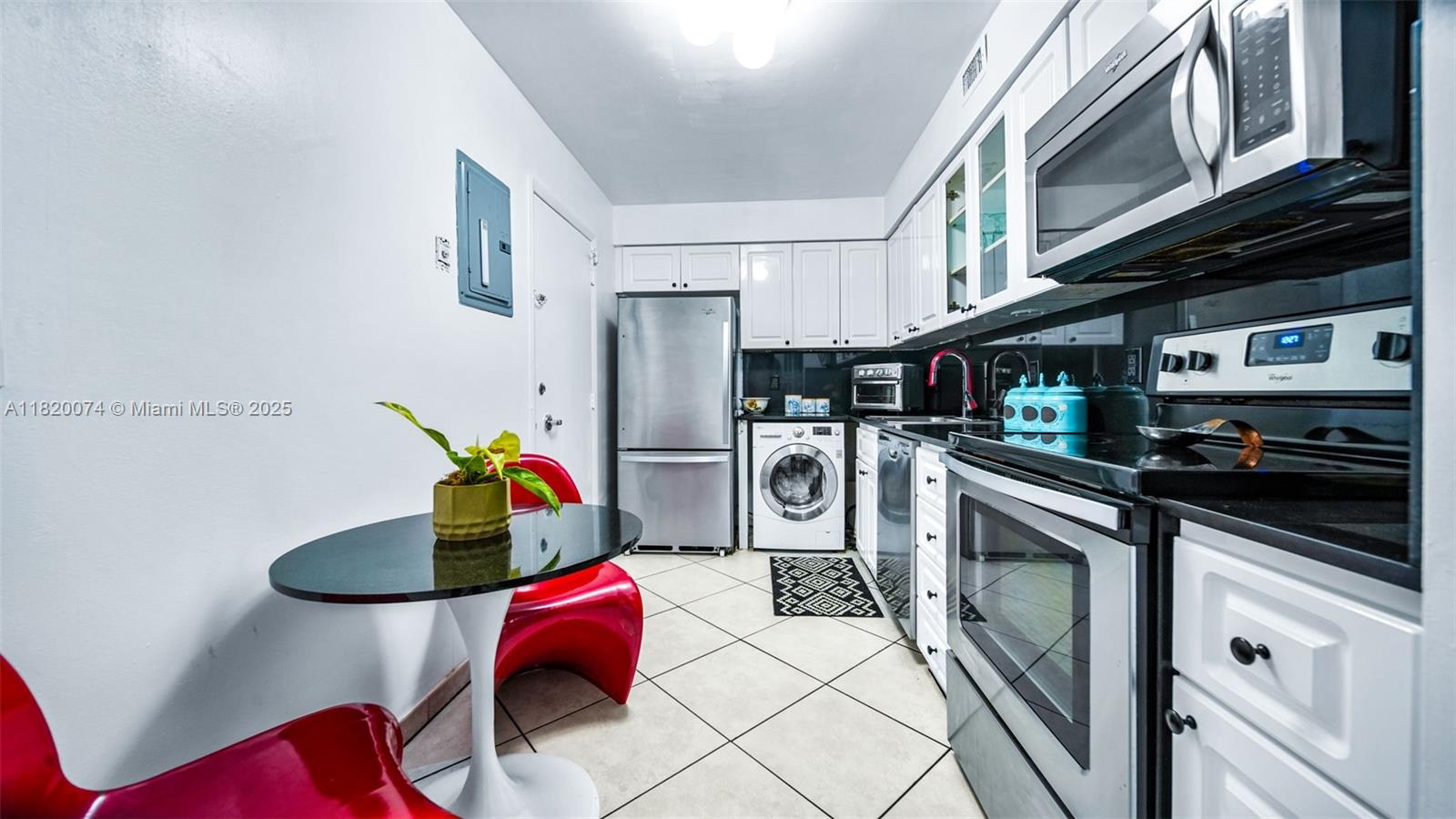 AQUASOL CONDO - Residential