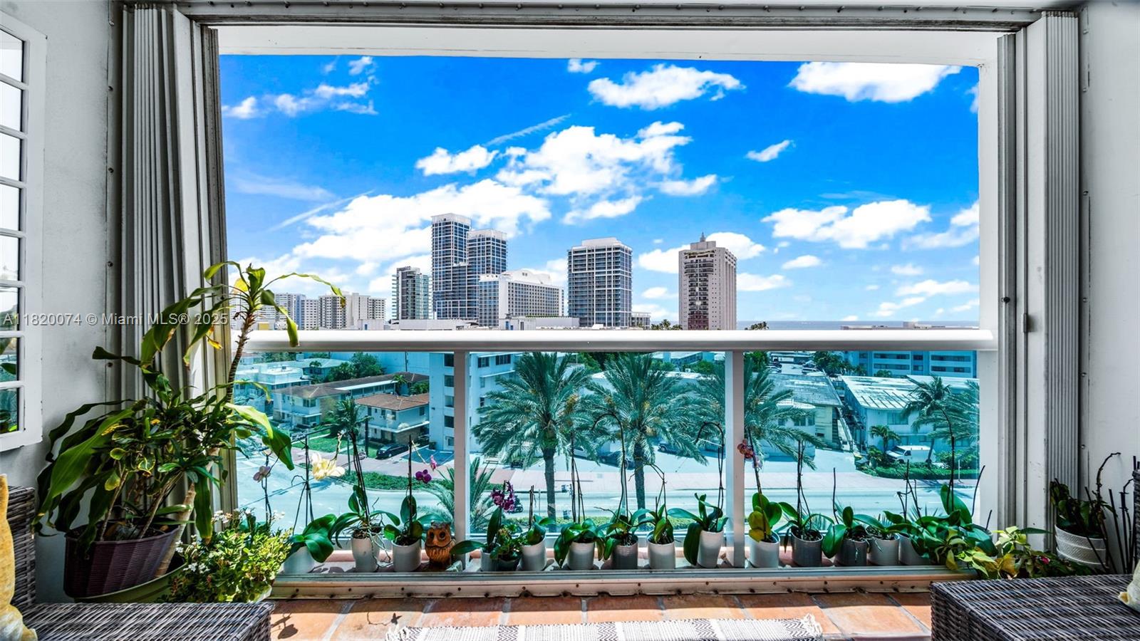 AQUASOL CONDO - Residential