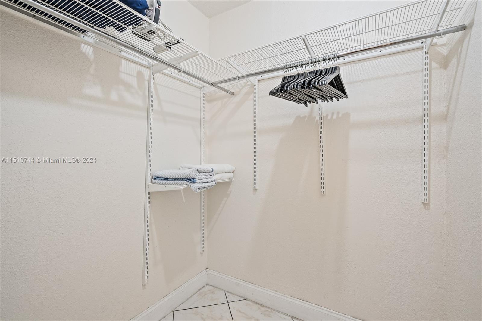 BEL-AIRE SEC 1 - Residential