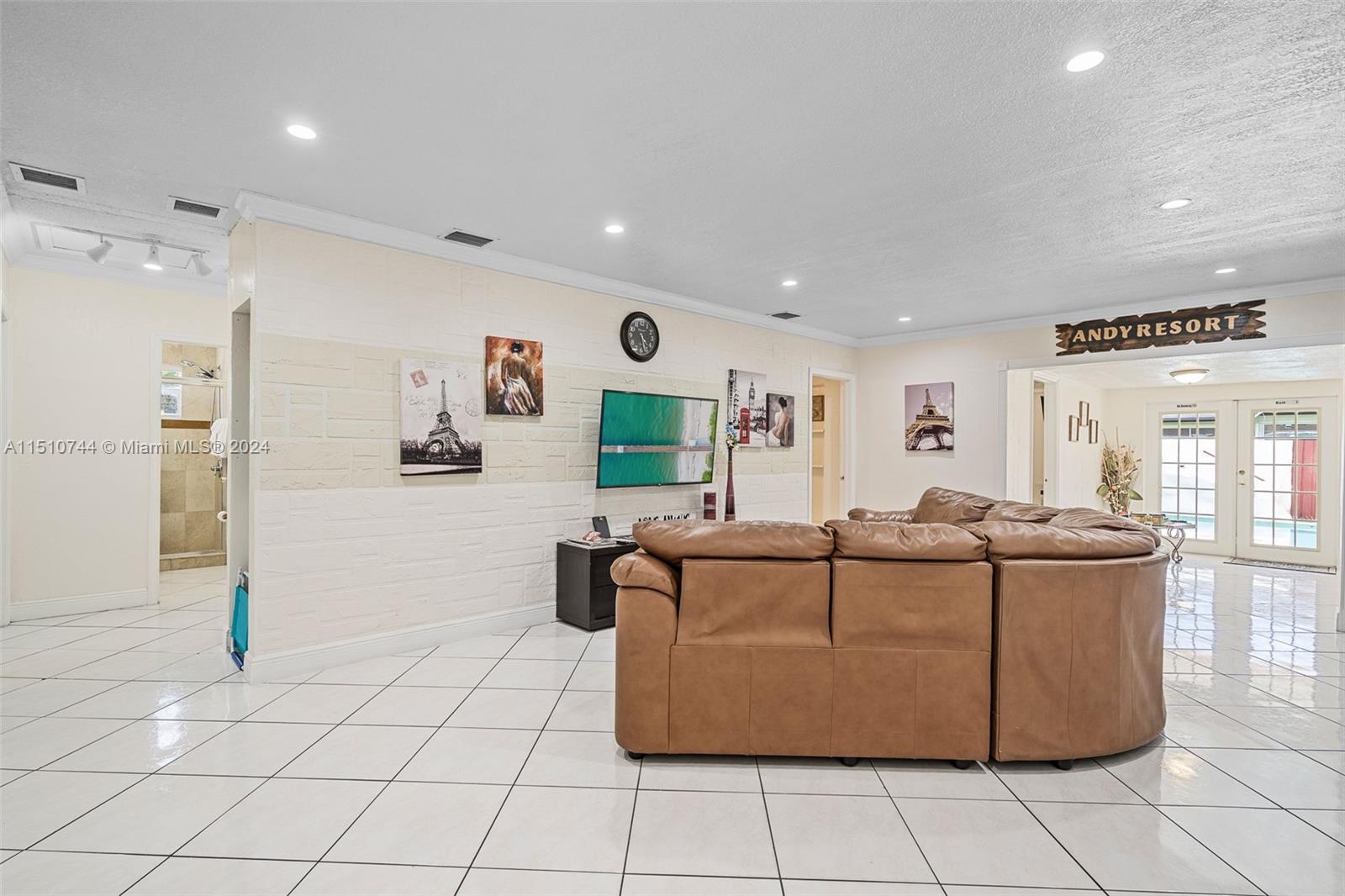 BEL-AIRE SEC 1 - Residential