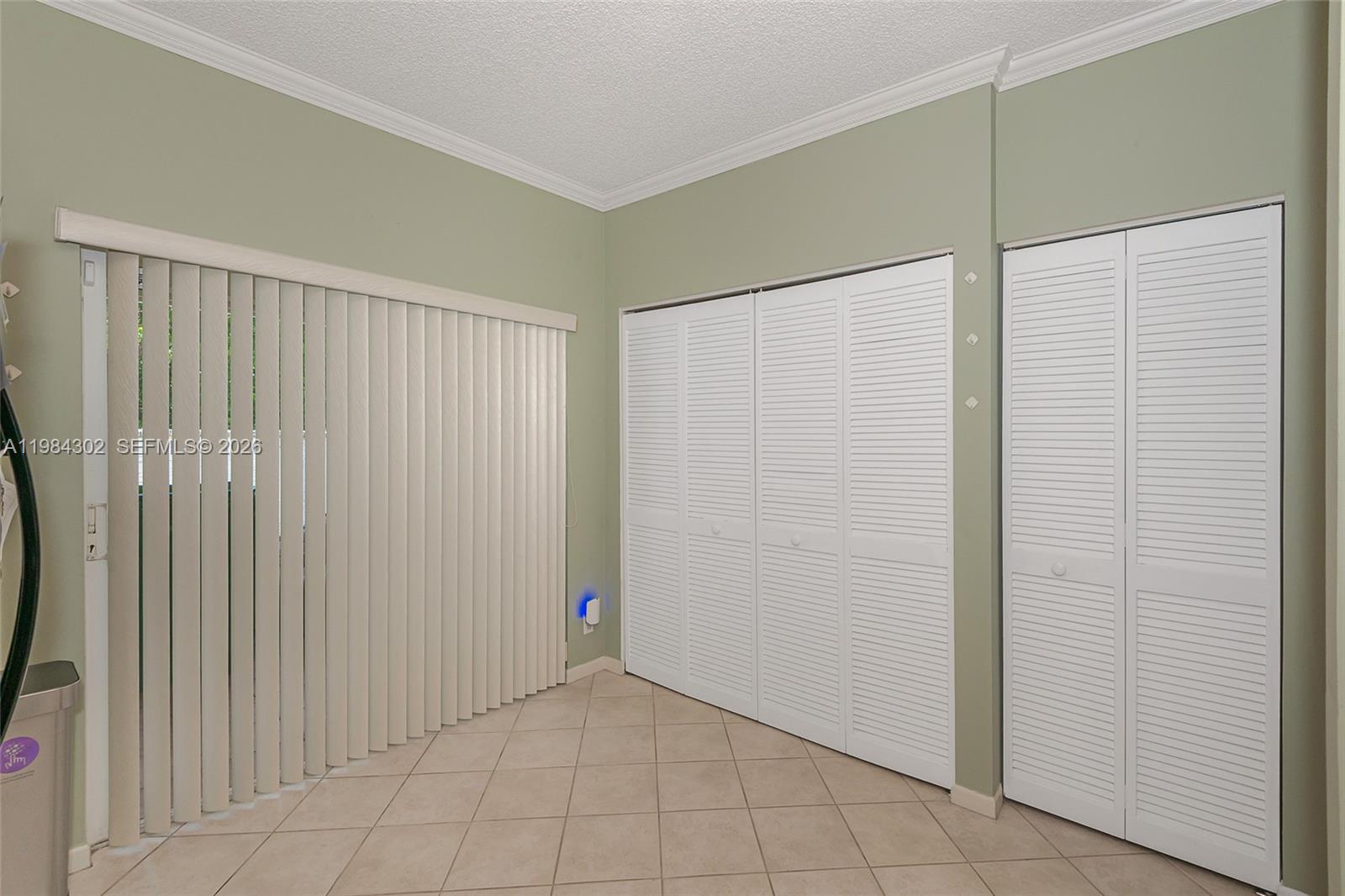 BANYAN OAKRIDGE COMMERCIA - Residential