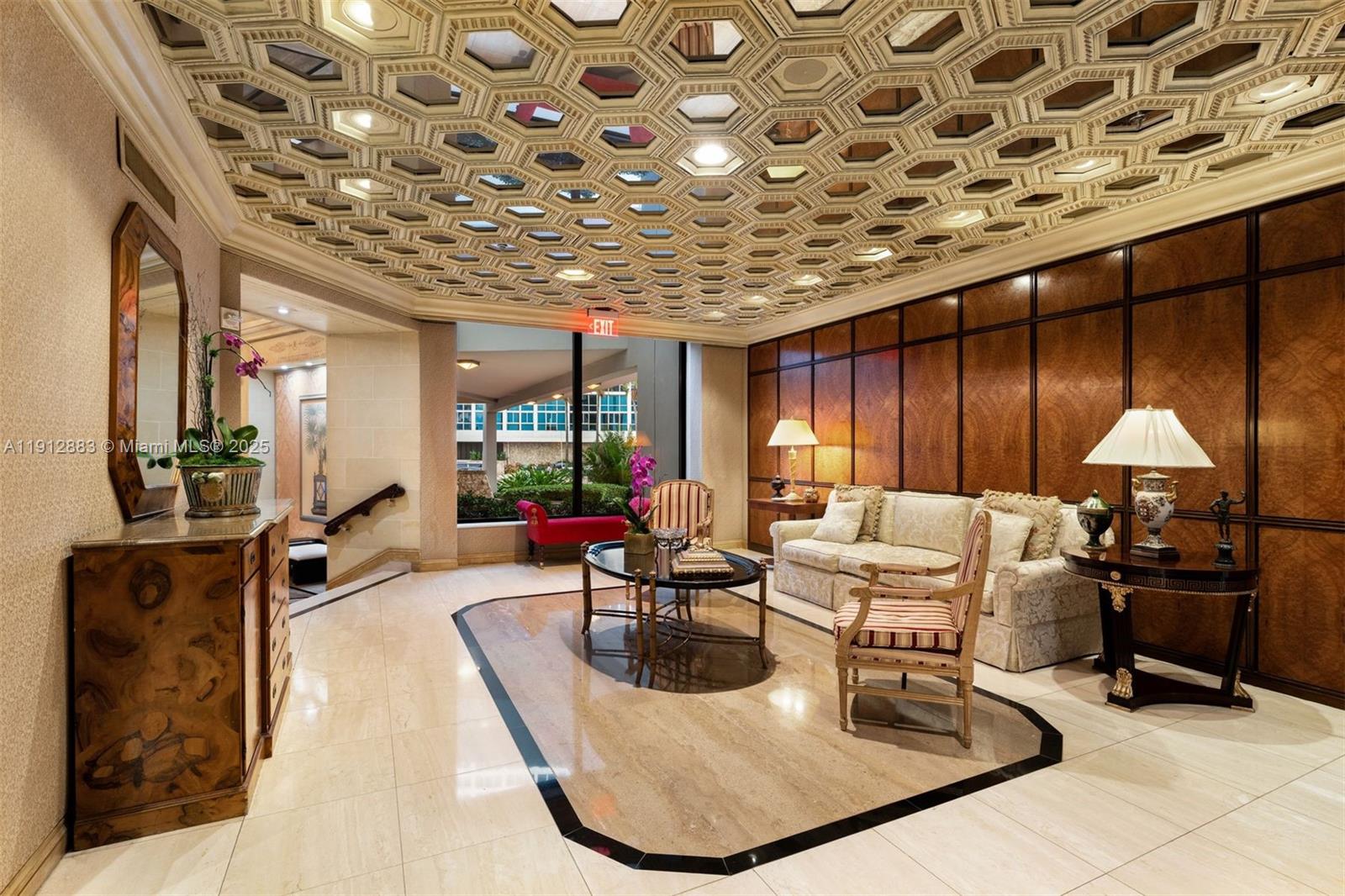 TOWERHOUSE CONDO - Residential