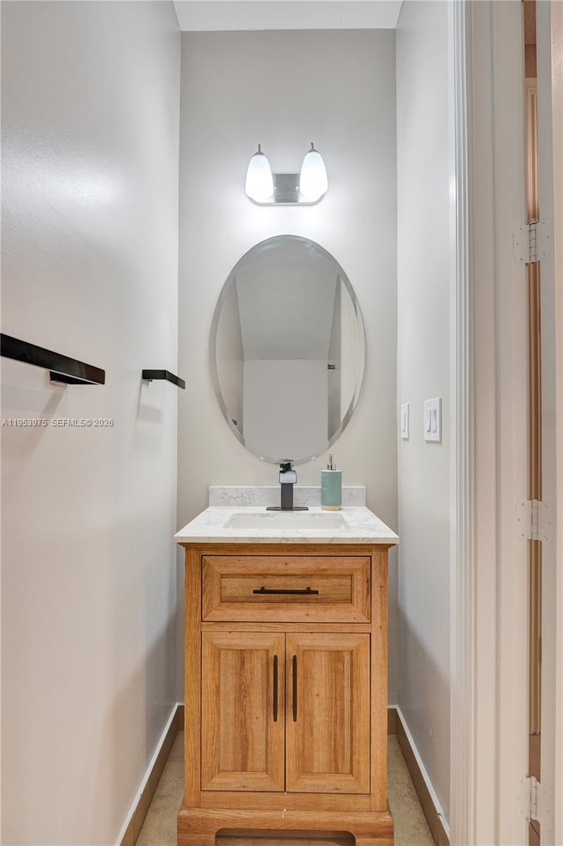 PEMBROKE LAKES SOUTH - Residential