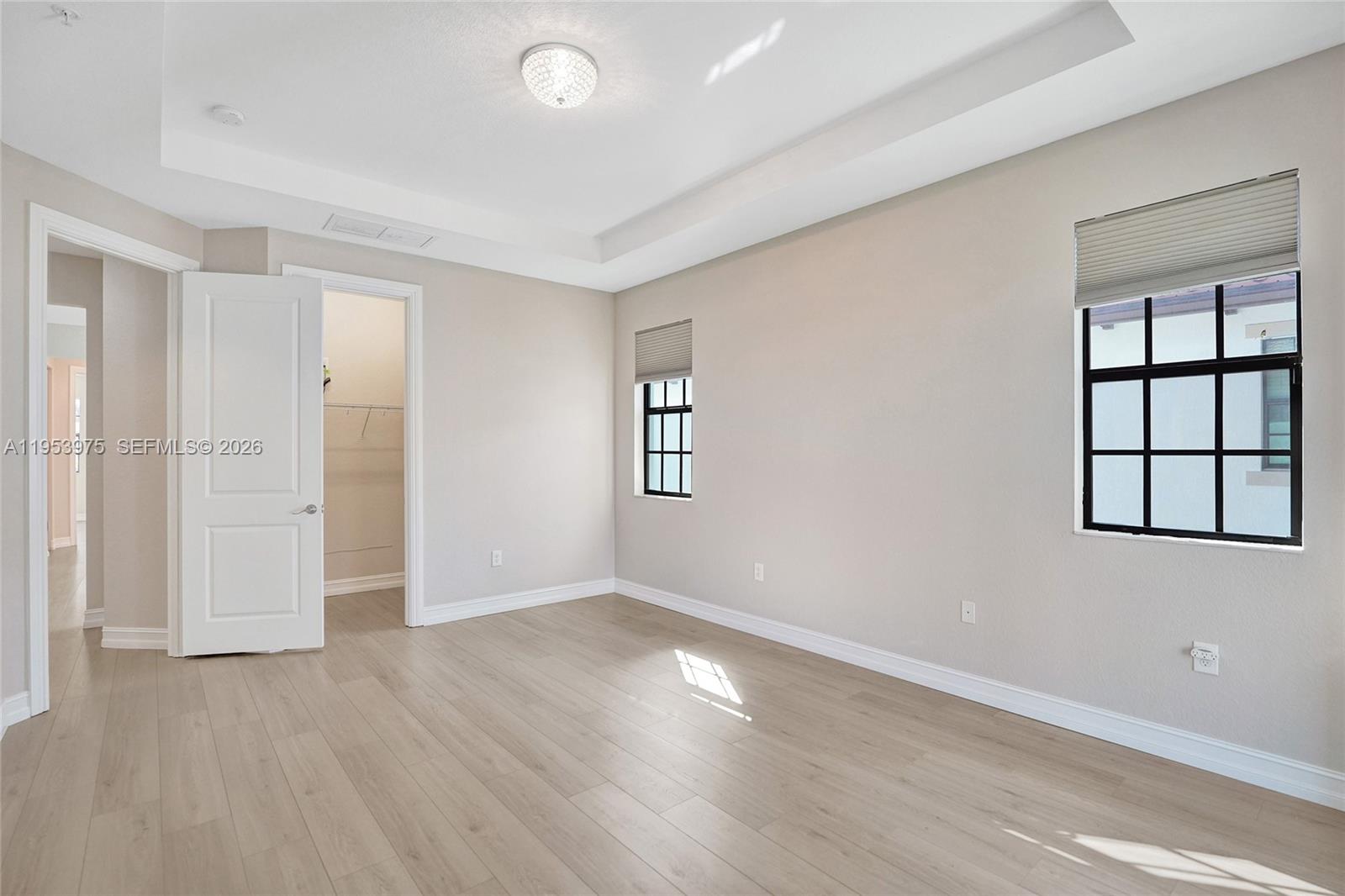 PEMBROKE LAKES SOUTH - Residential