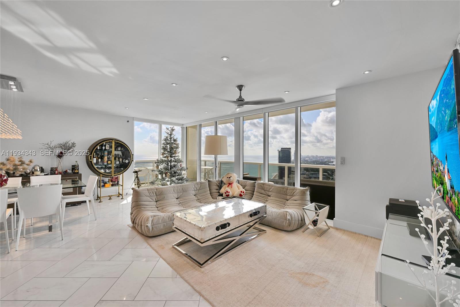 BEACH CLUB CONDO - Residential