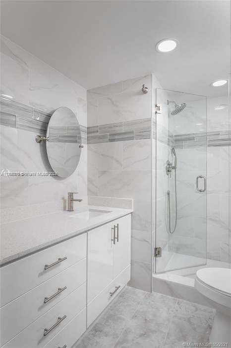 2700 W Sunrise Lakes Dr 103