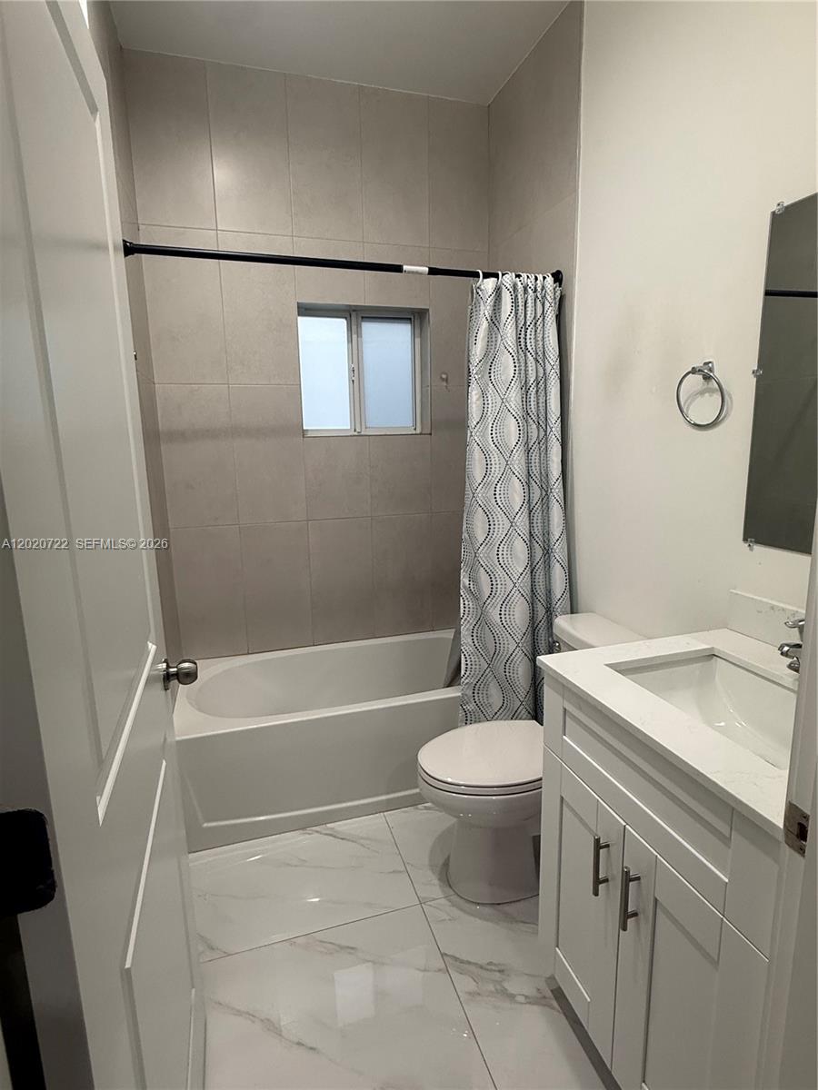 LUXOR HOMES - Residential