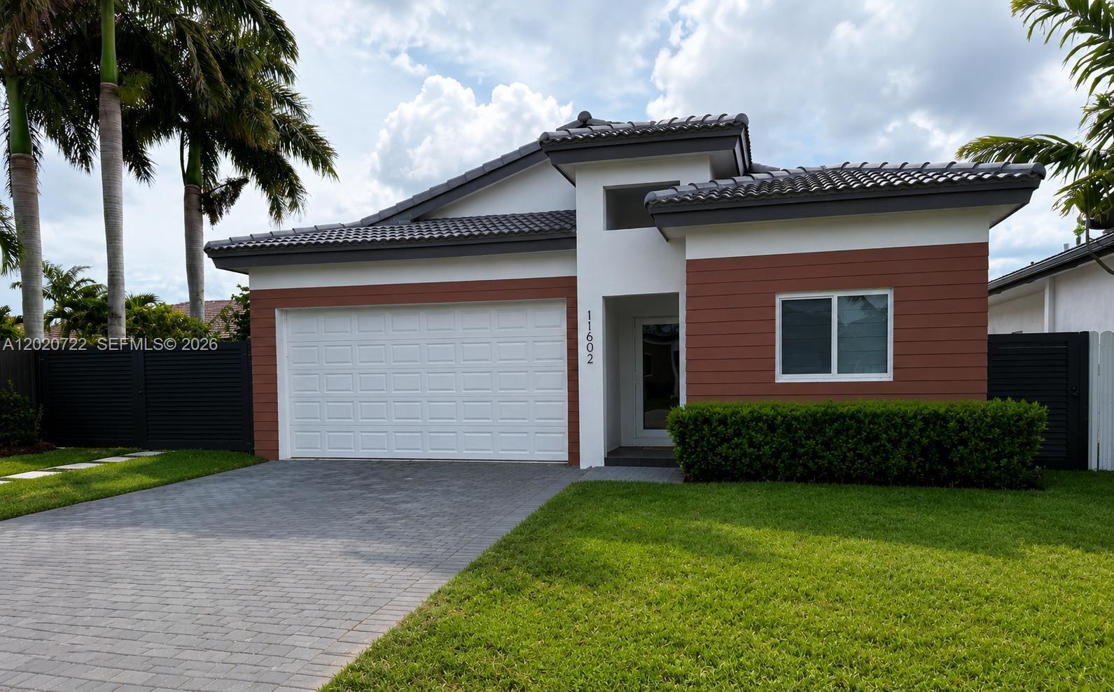 LUXOR HOMES - Residential