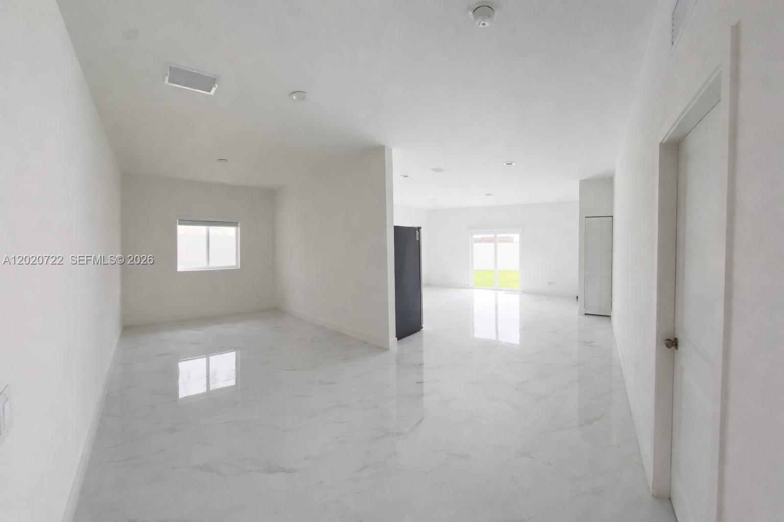 LUXOR HOMES - Residential