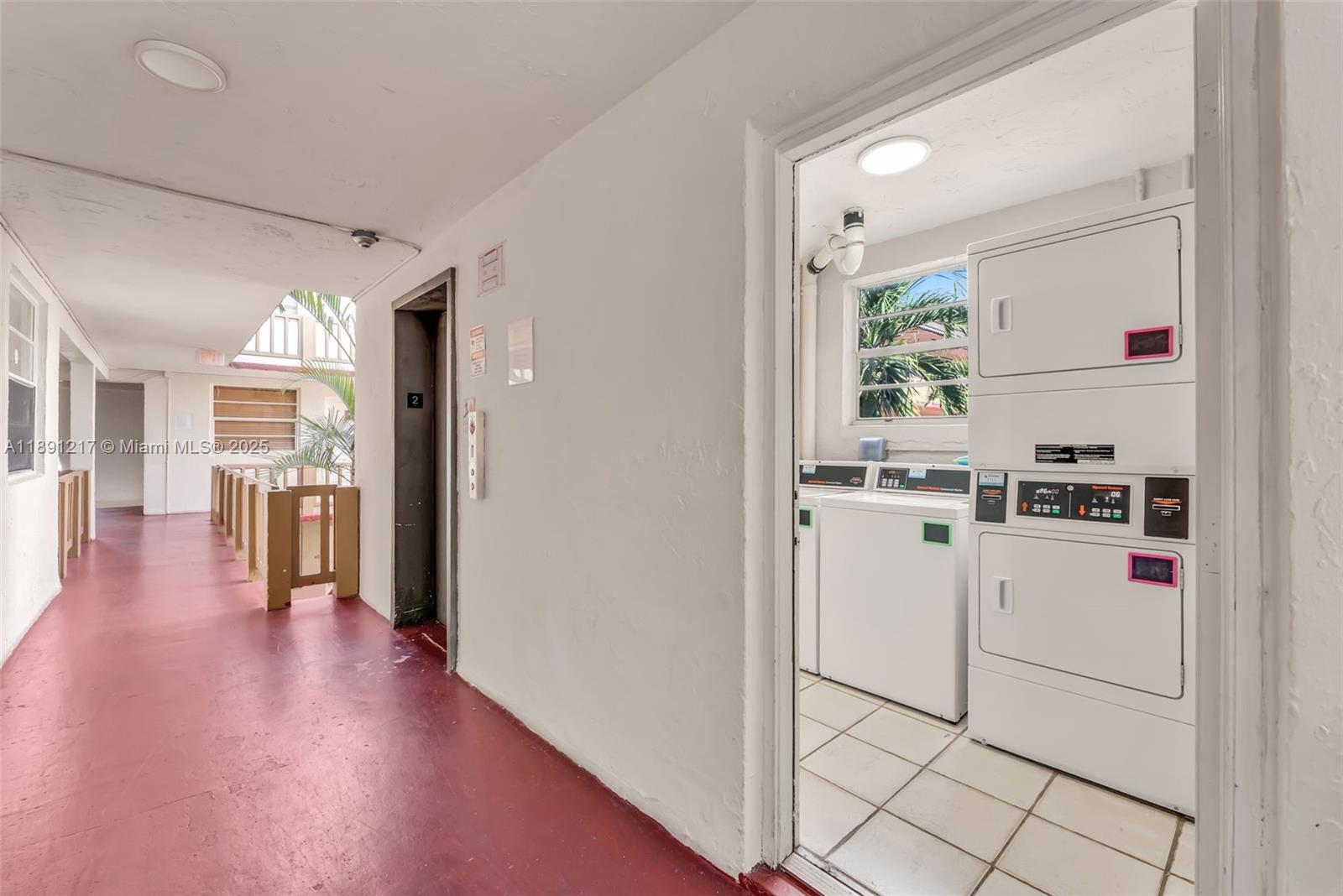 ROYAL PALM GARDENS CONDO - Residential