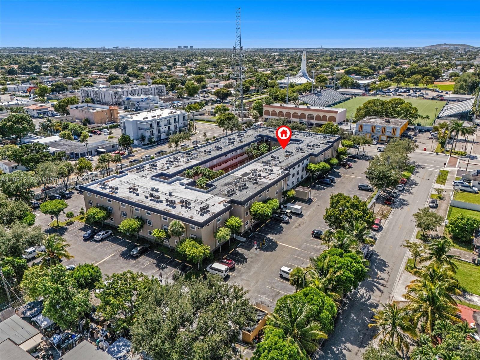 ROYAL PALM GARDENS CONDO - Residential