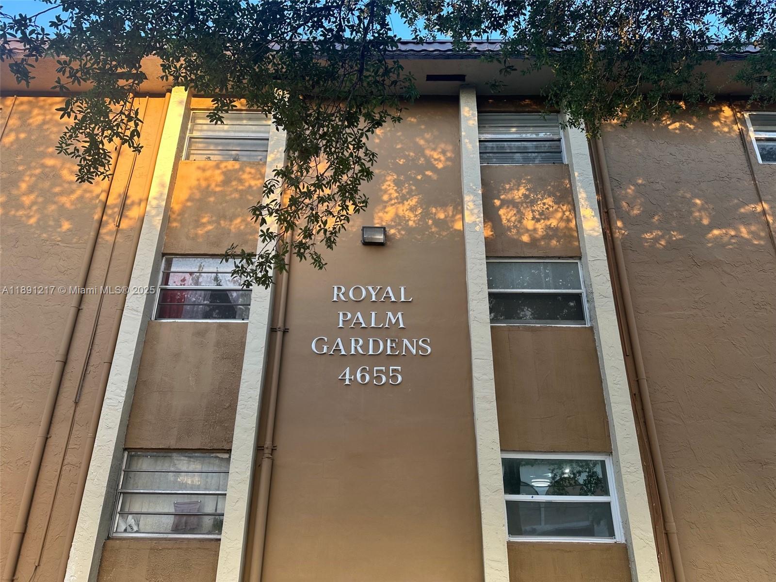 ROYAL PALM GARDENS CONDO - Residential