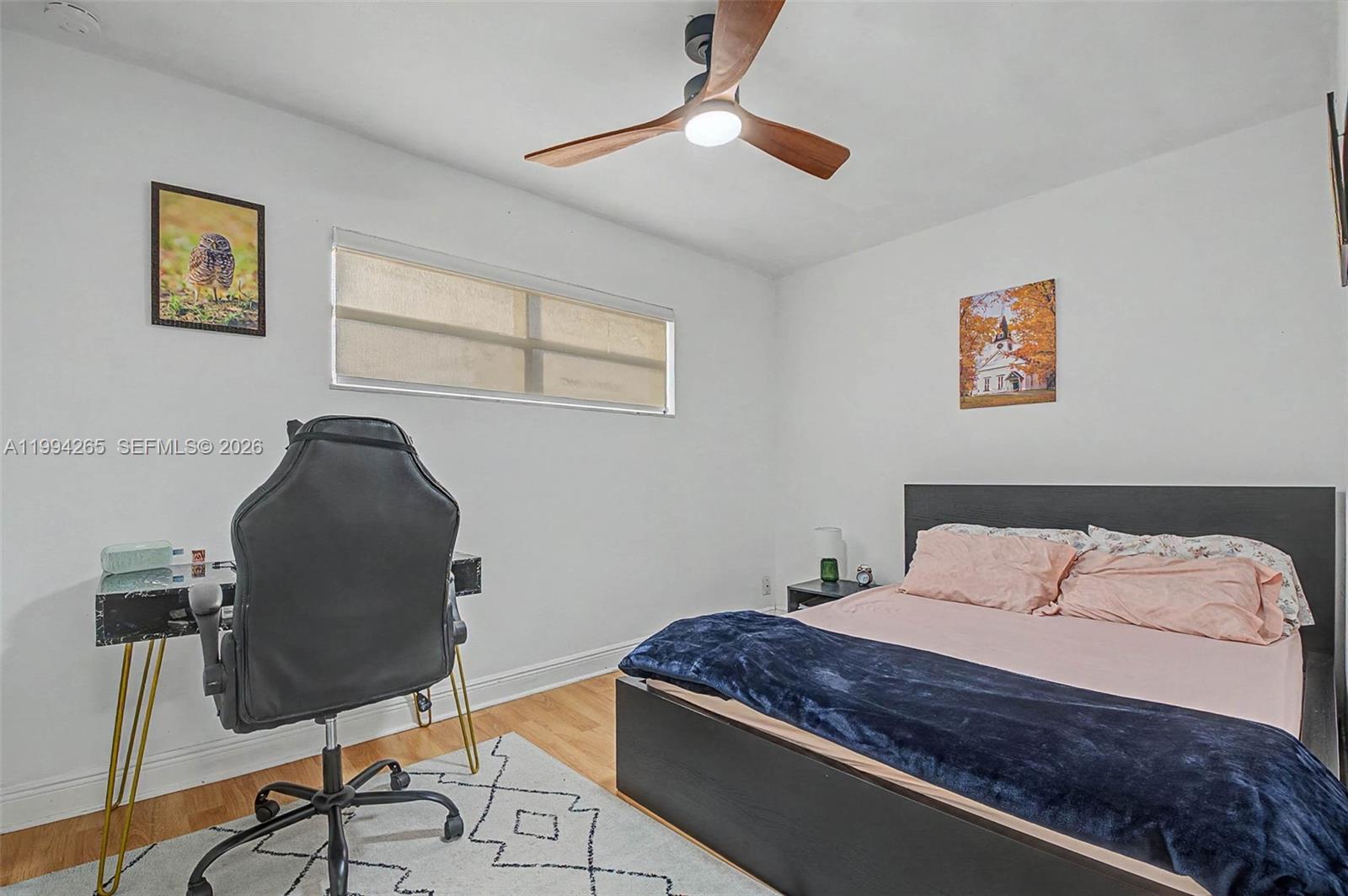 SNAPPER CREEK TOWNHOUSES - Residential