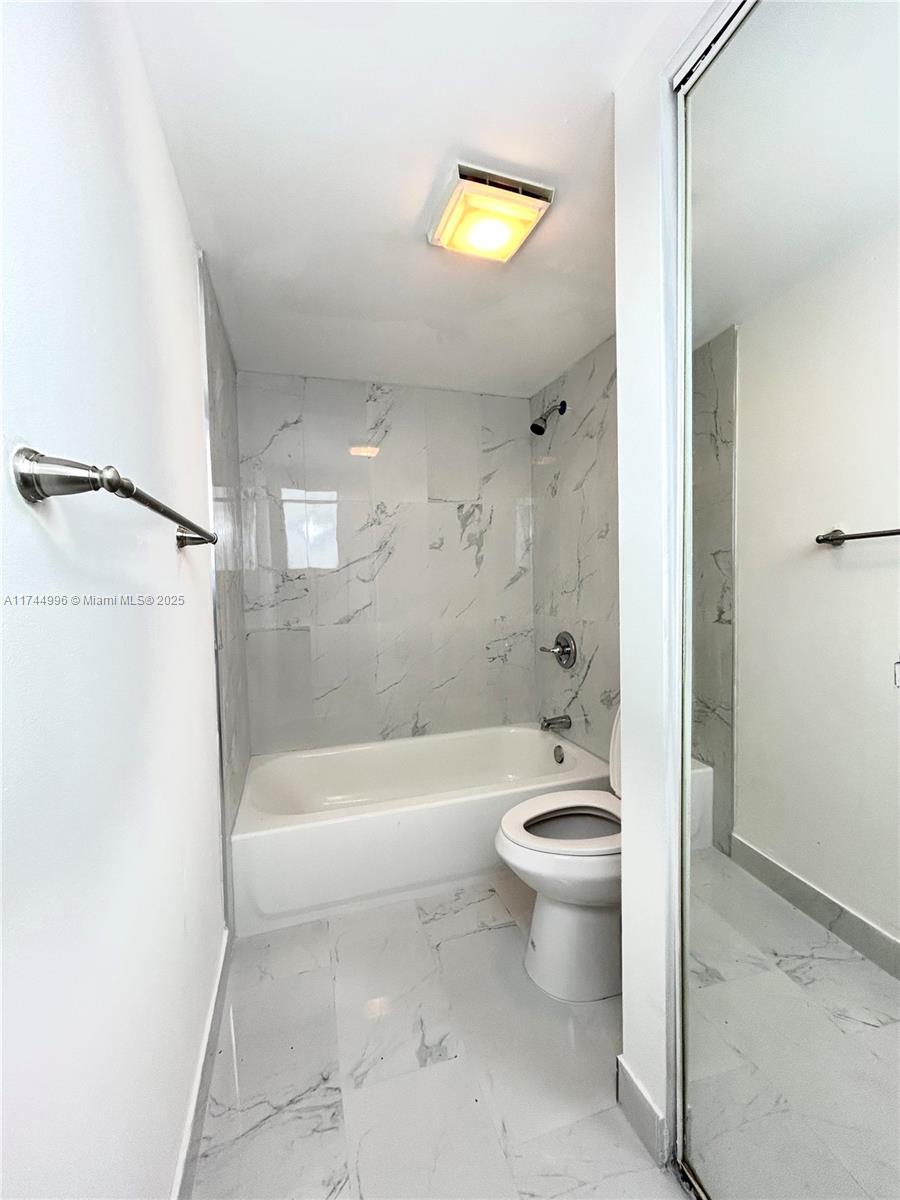 WATERFORD COURTYARDS ADDI - Residential