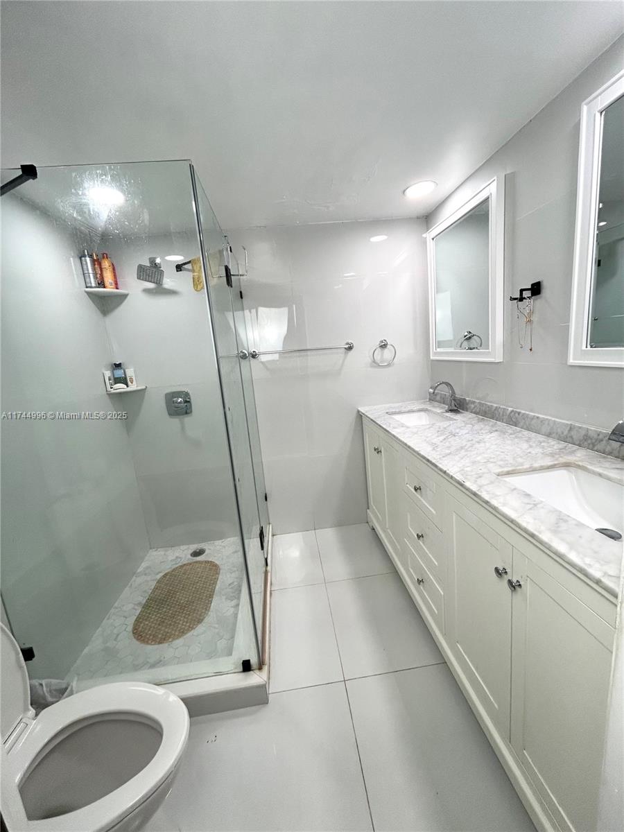 WATERFORD COURTYARDS ADDI - Residential