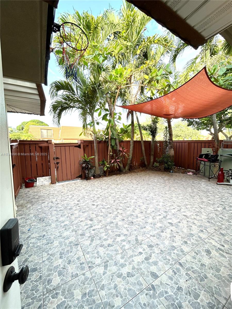 WATERFORD COURTYARDS ADDI - Residential