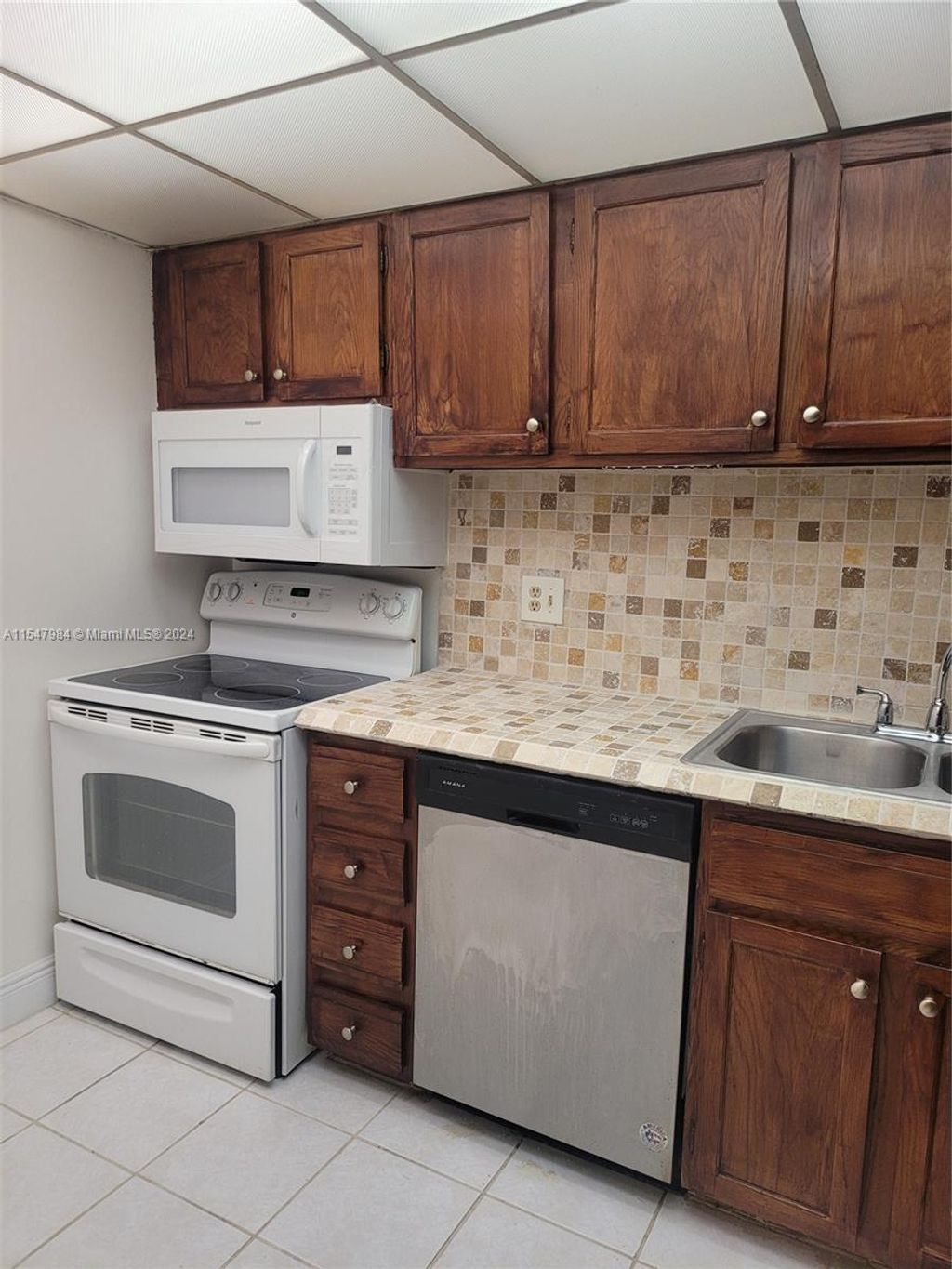 Photo of 3680 Inverrary Dr #2G, Lauderhill, FL 33319 (MLS # A11547984)