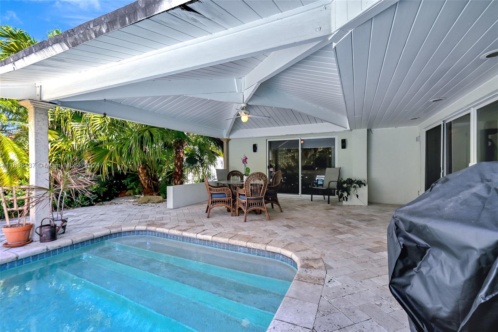 CORAL RIDGE - Residential