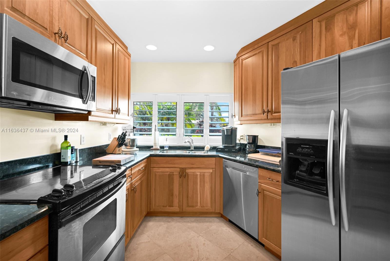 CORAL RIDGE - Residential