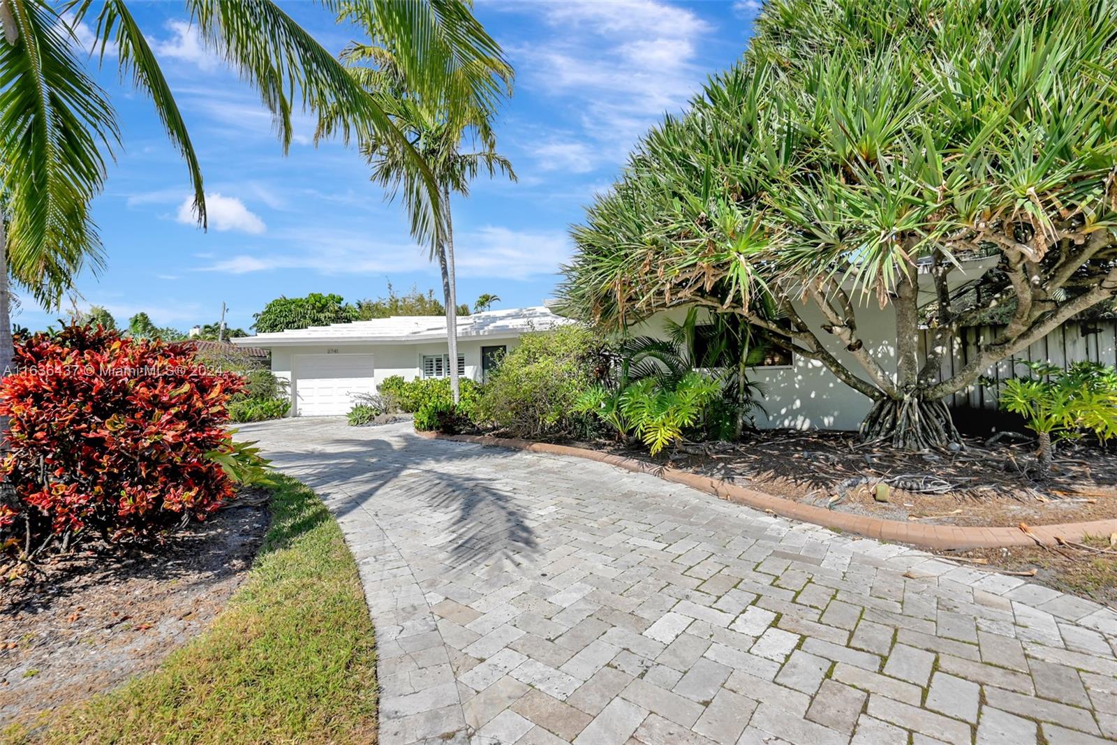 CORAL RIDGE - Residential