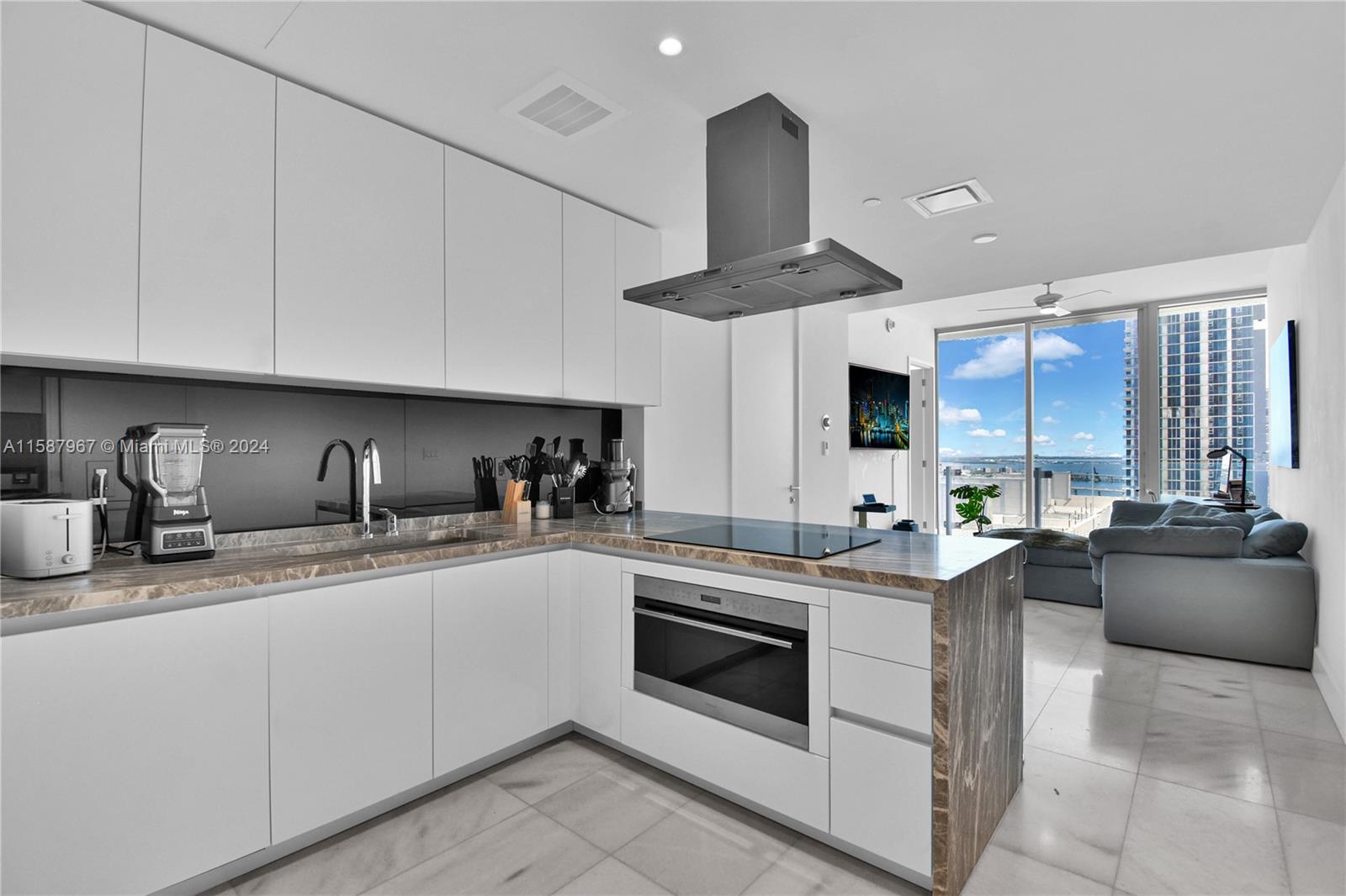 700 NE 26th Ter 3104