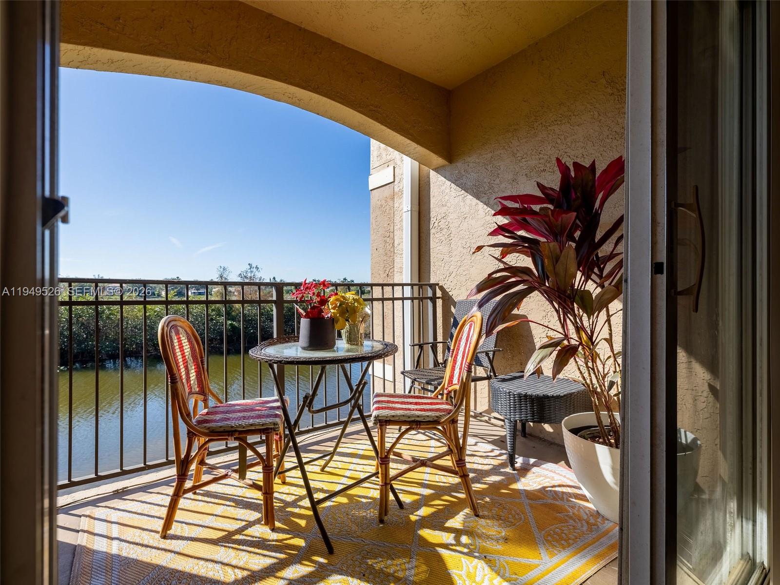 THE MARQUESA - Residential