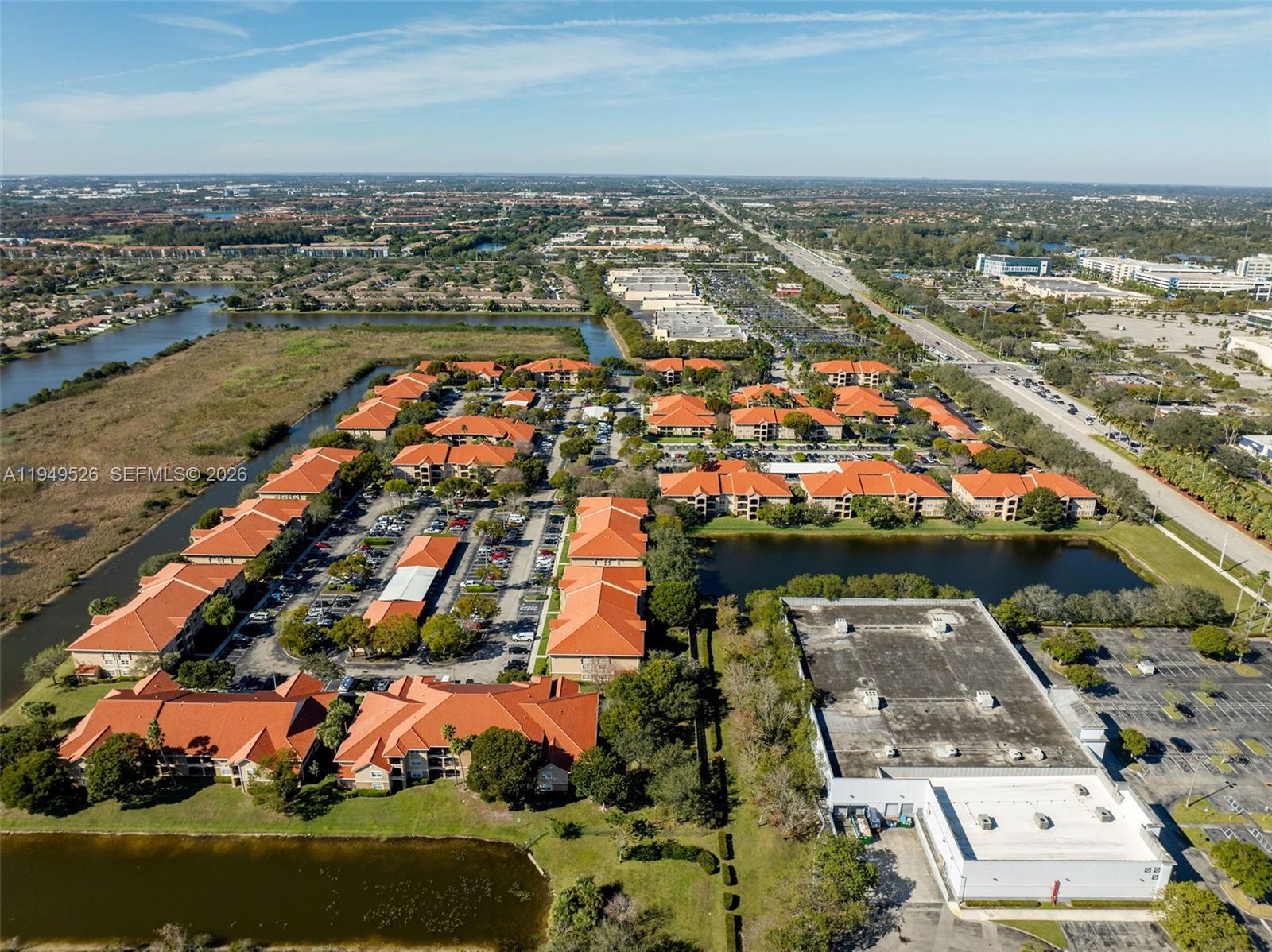 THE MARQUESA - Residential