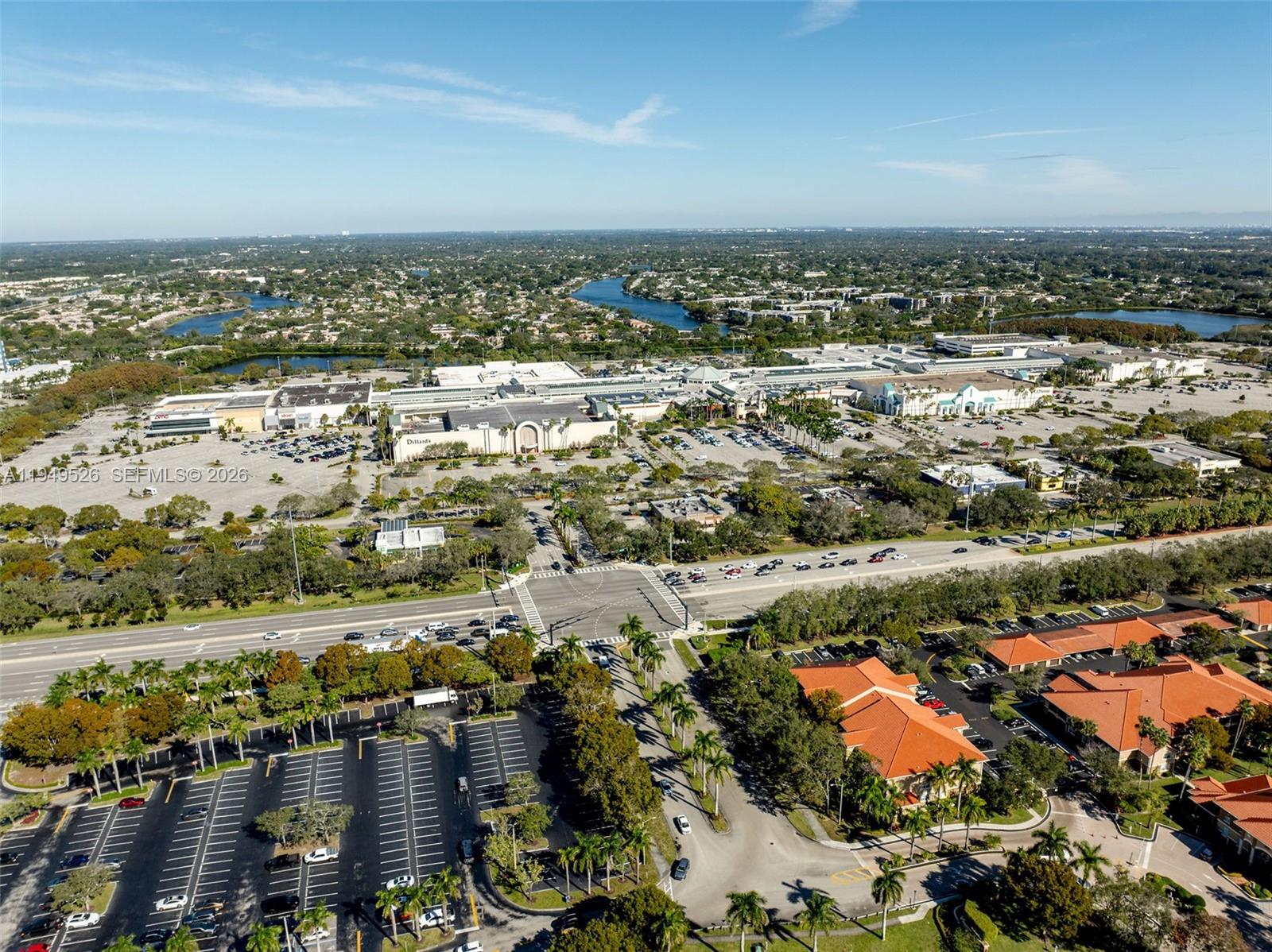 THE MARQUESA - Residential