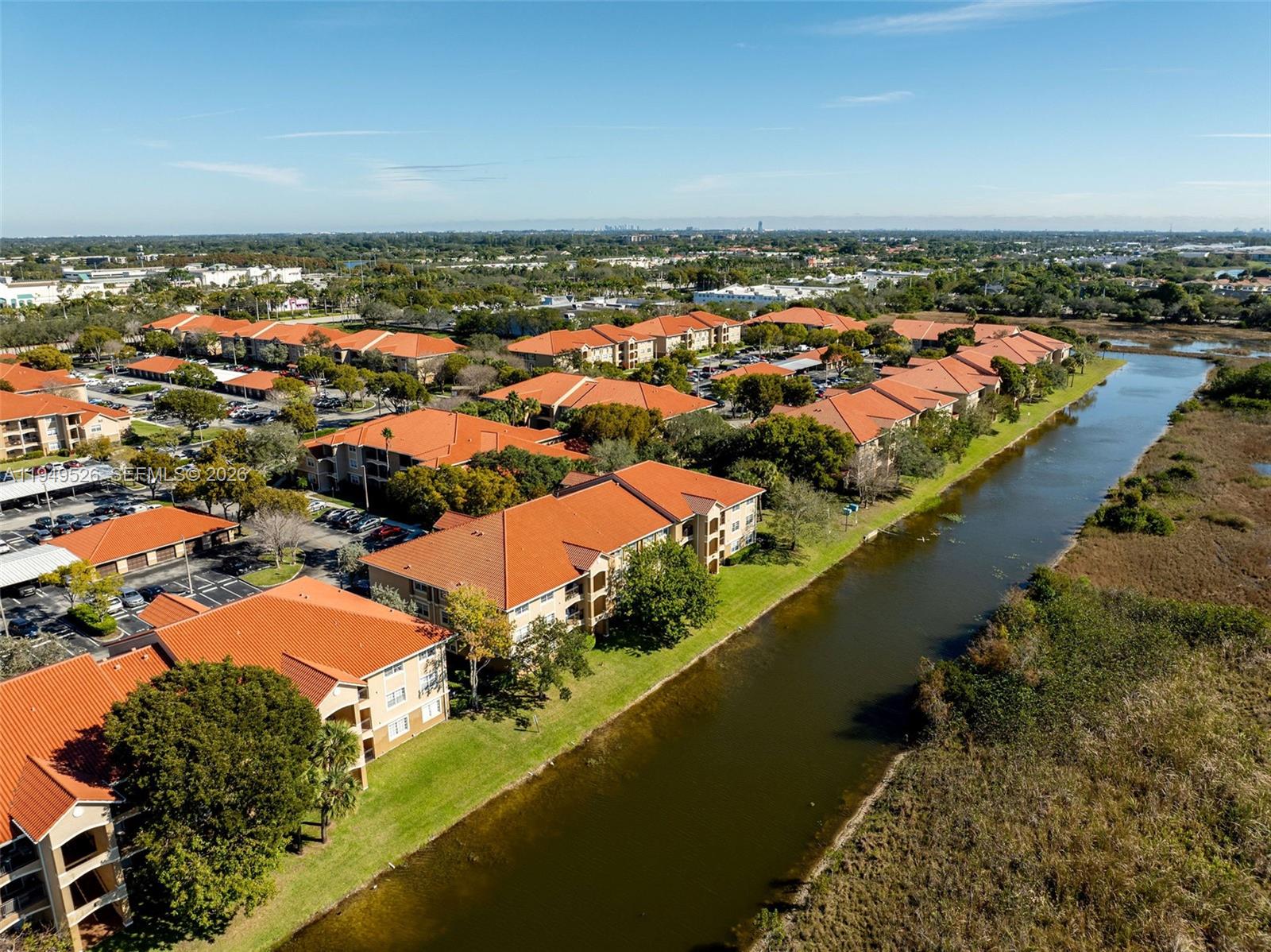 THE MARQUESA - Residential