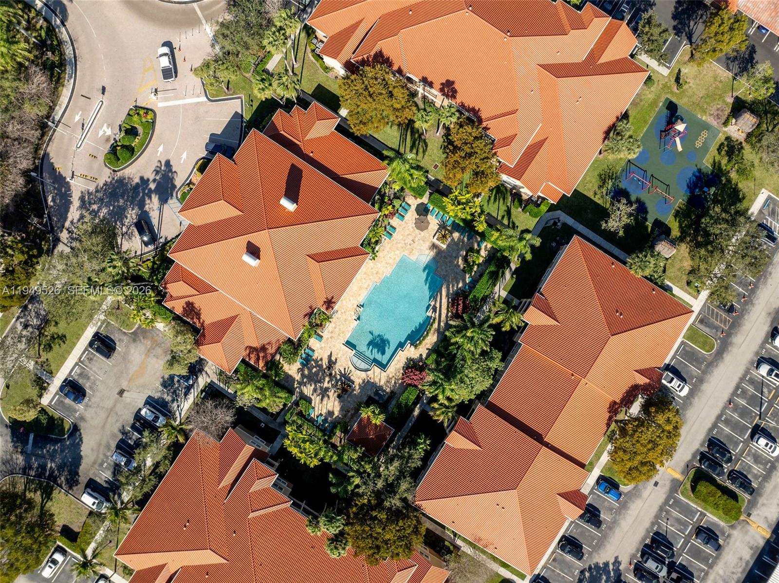 THE MARQUESA - Residential