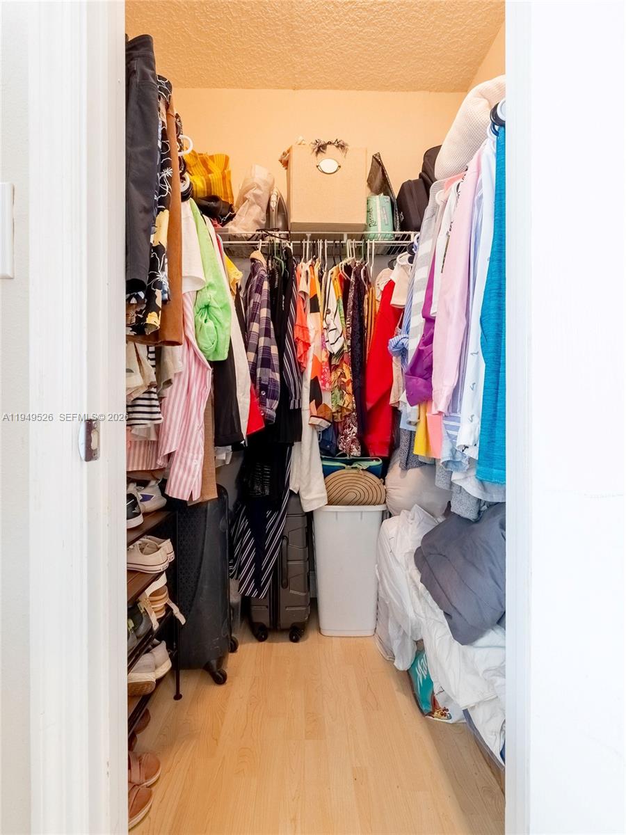 THE MARQUESA - Residential