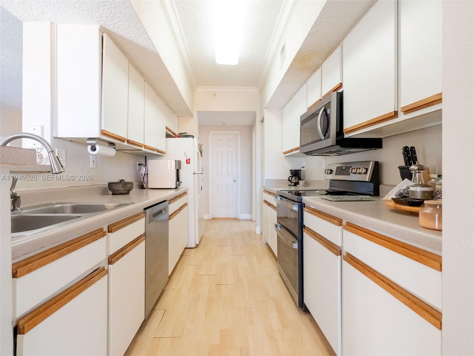 THE MARQUESA - Residential