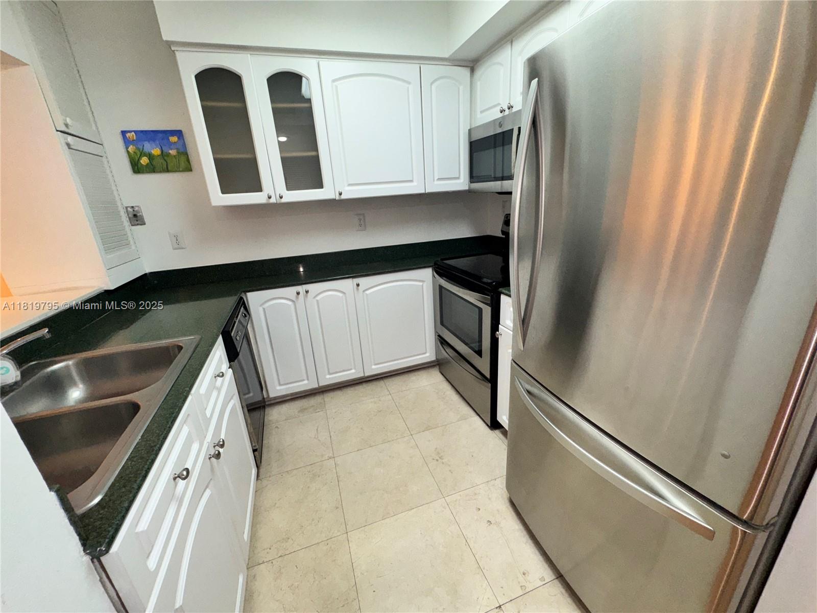 UNIVERSITY INN CONDO - Residential