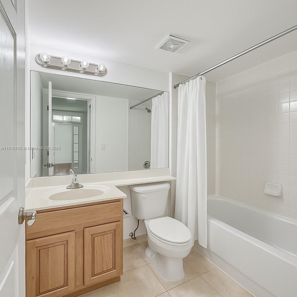 UNIVERSITY INN CONDO - Residential