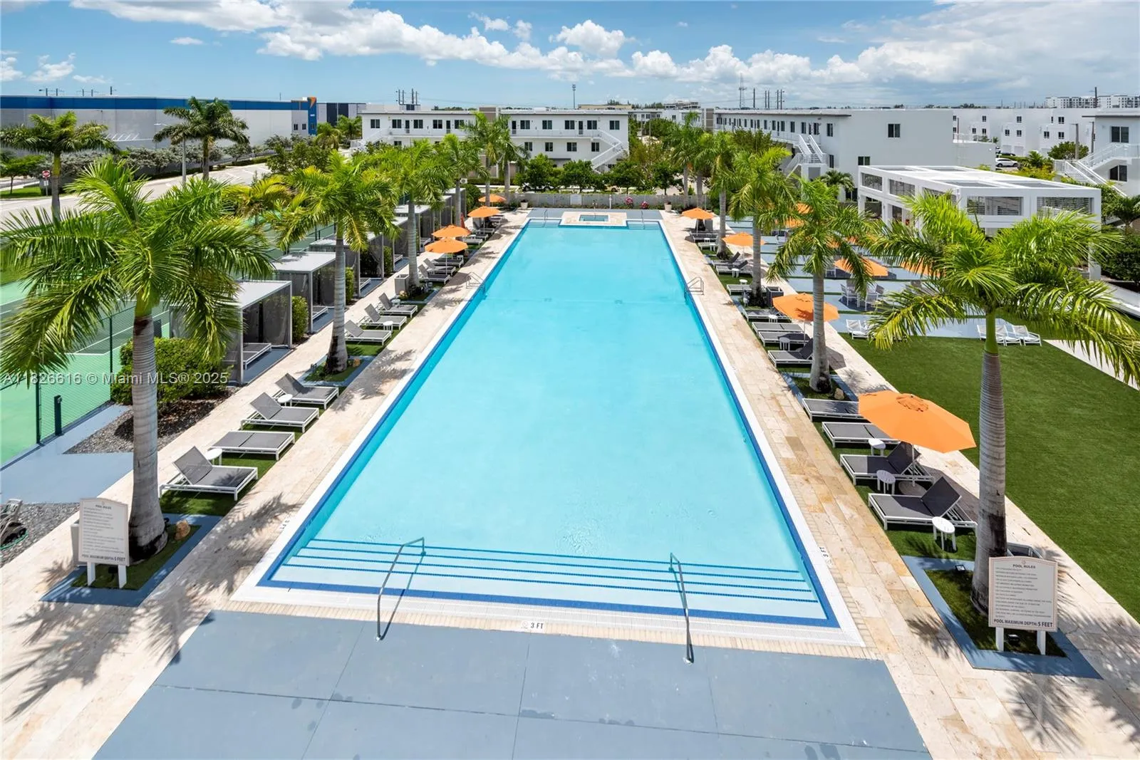 Doral, Florida 33178, United States, 3 Bedrooms Bedrooms, ,3 BathroomsBathrooms,Residential,Active,156452