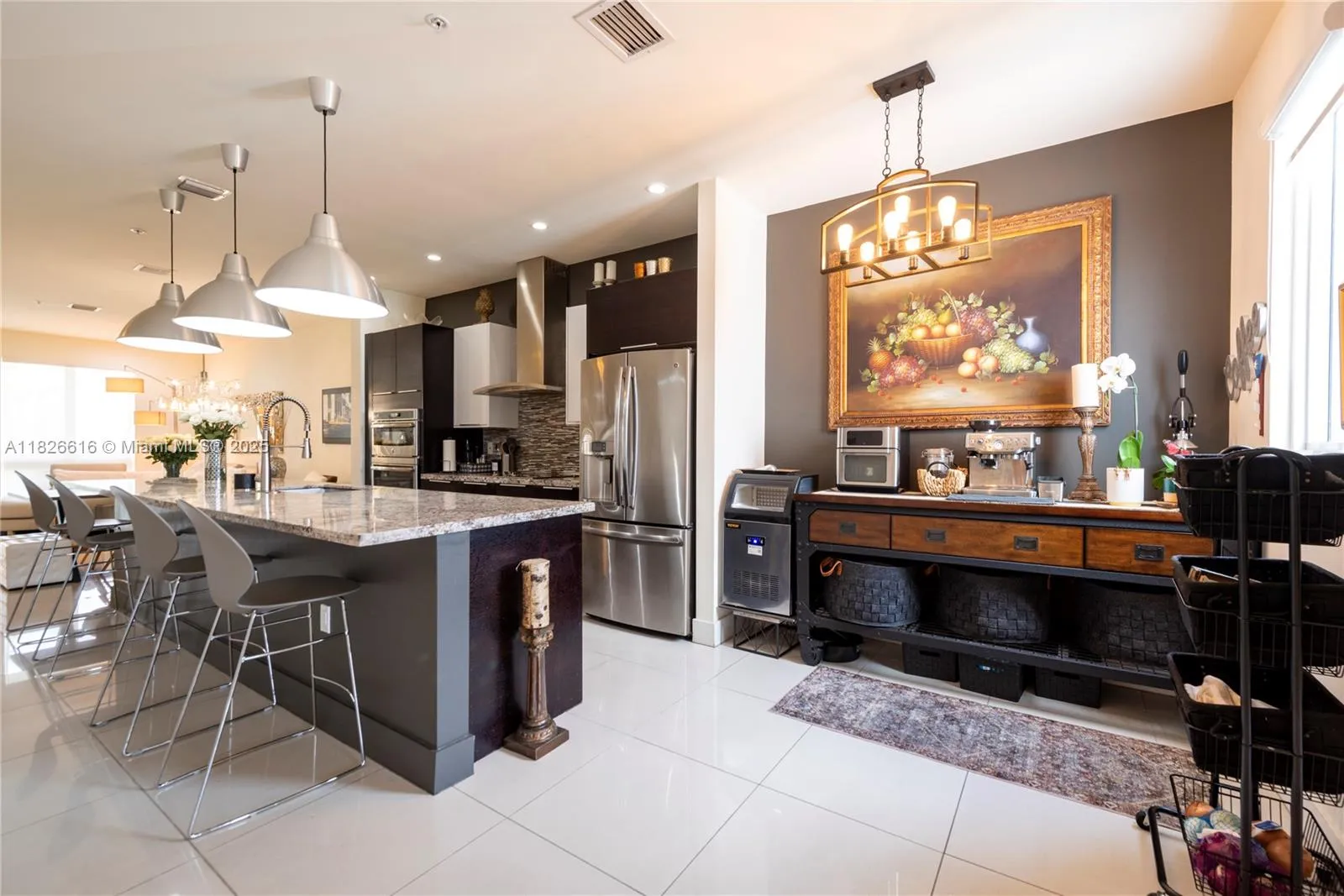 Doral, Florida 33178, United States, 3 Bedrooms Bedrooms, ,3 BathroomsBathrooms,Residential,Active,156452