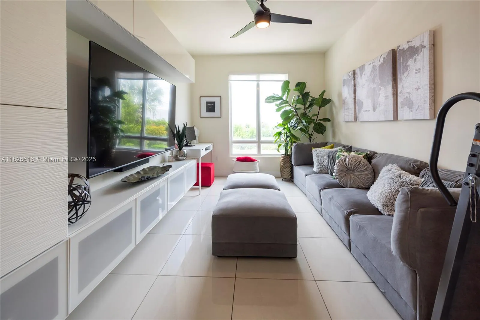 Doral, Florida 33178, United States, 3 Bedrooms Bedrooms, ,3 BathroomsBathrooms,Residential,Active,156452