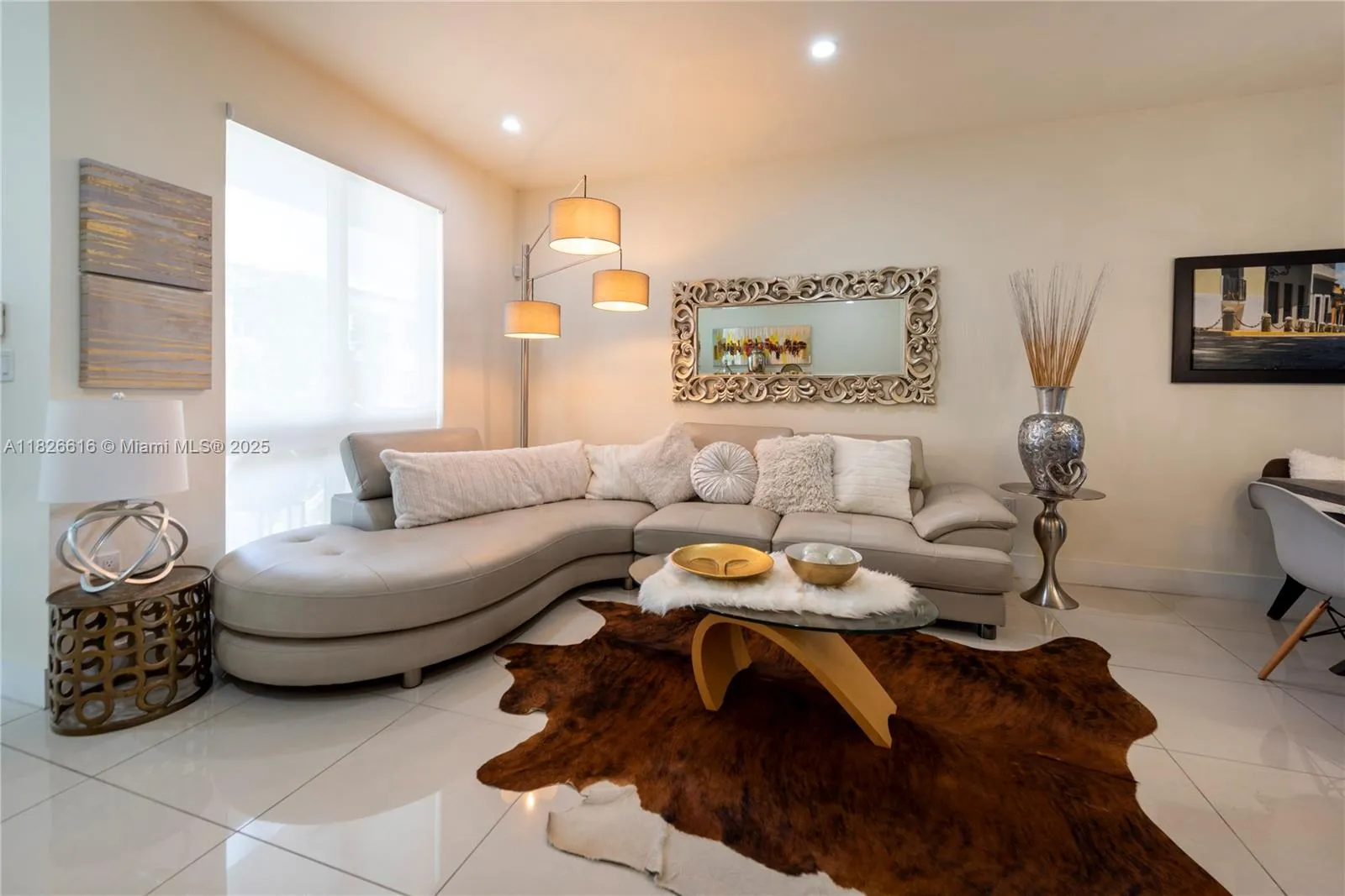 Doral, Florida 33178, United States, 3 Bedrooms Bedrooms, ,3 BathroomsBathrooms,Residential,Active,156452